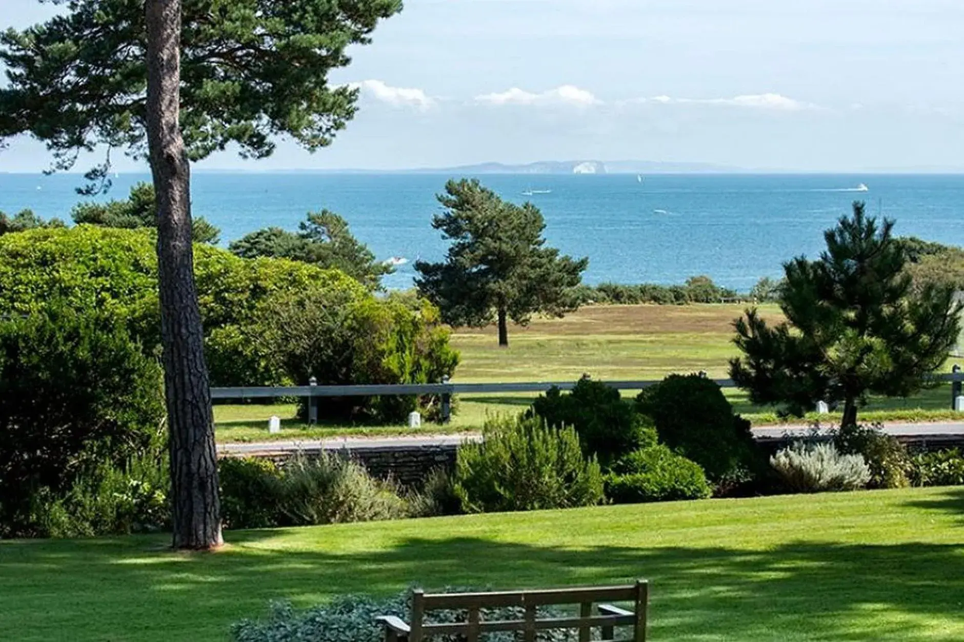 Double Room with Sea View in Knoll House Double Room with Sea View in Knoll House