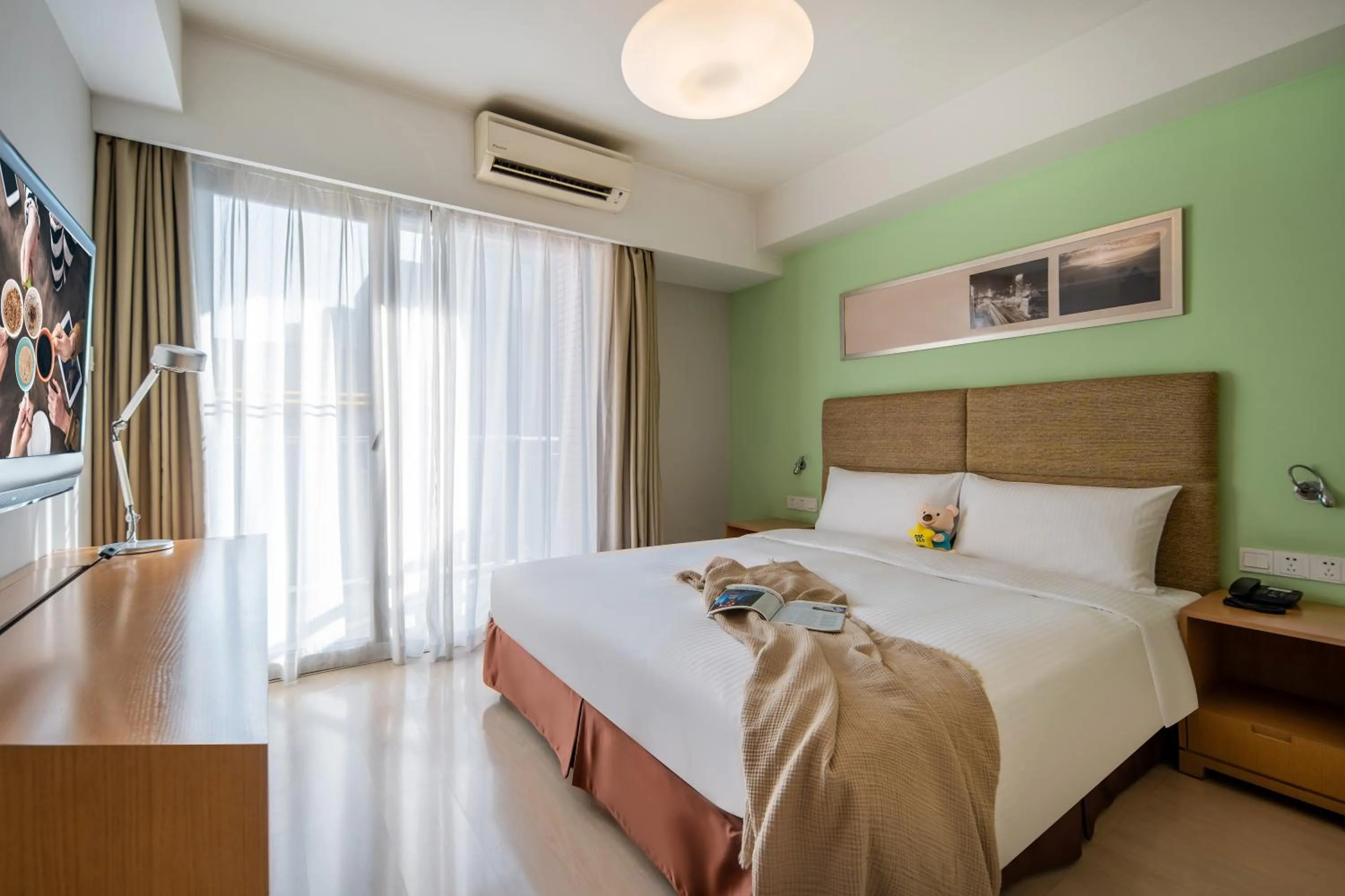 Bed in Citadines Zhuankou Wuhan