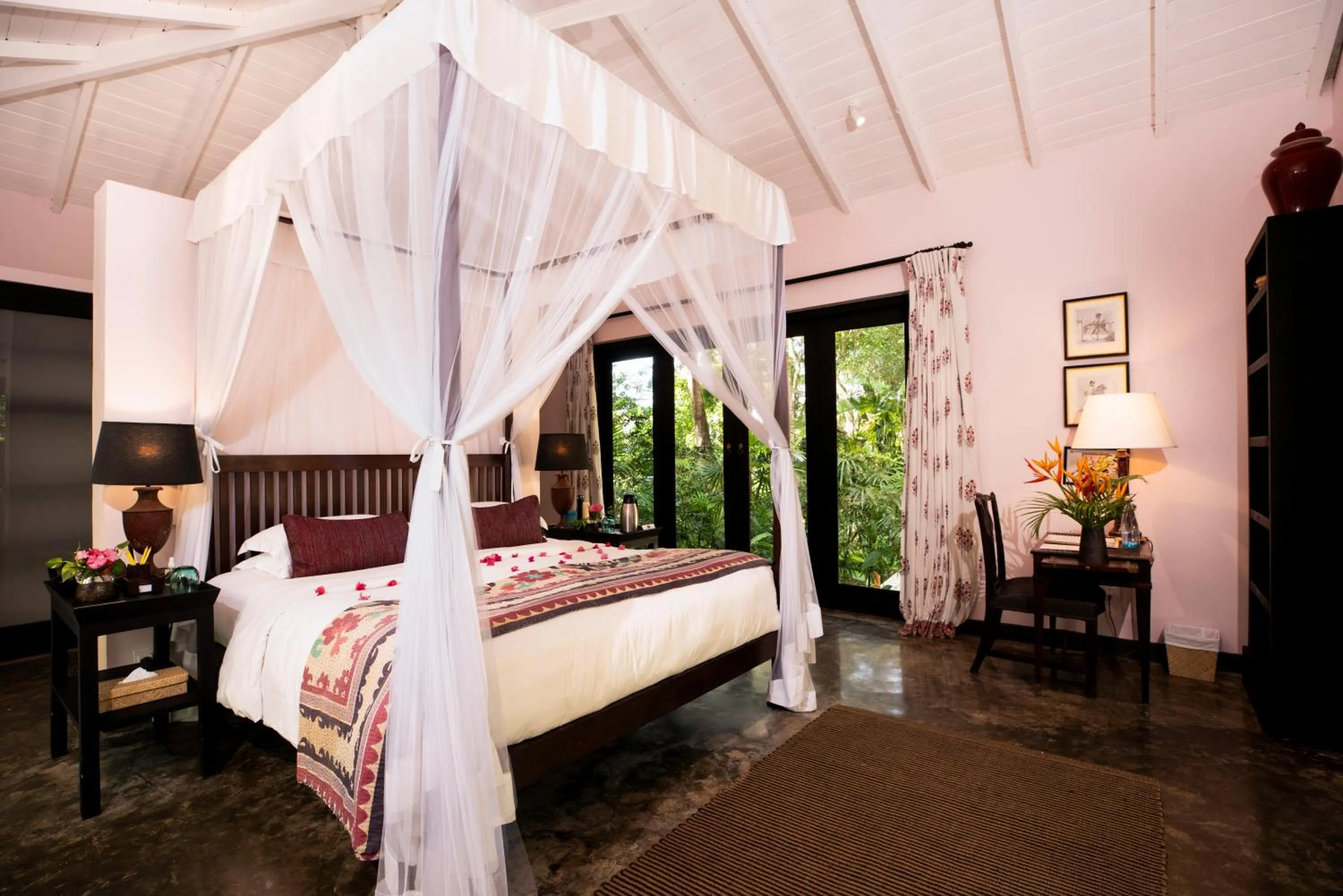 Bed in Kahanda Kanda