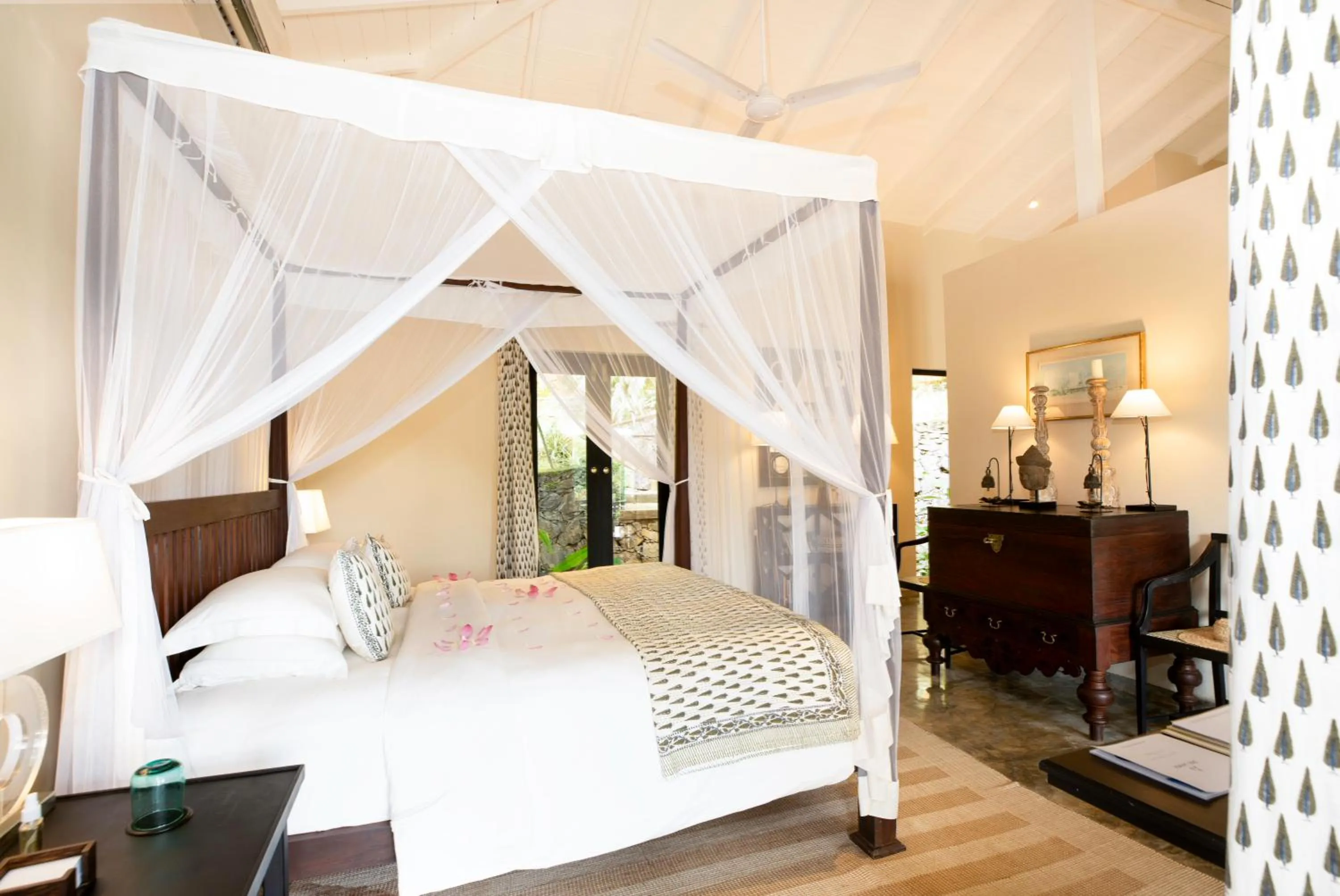 Bedroom, Bed in Kahanda Kanda