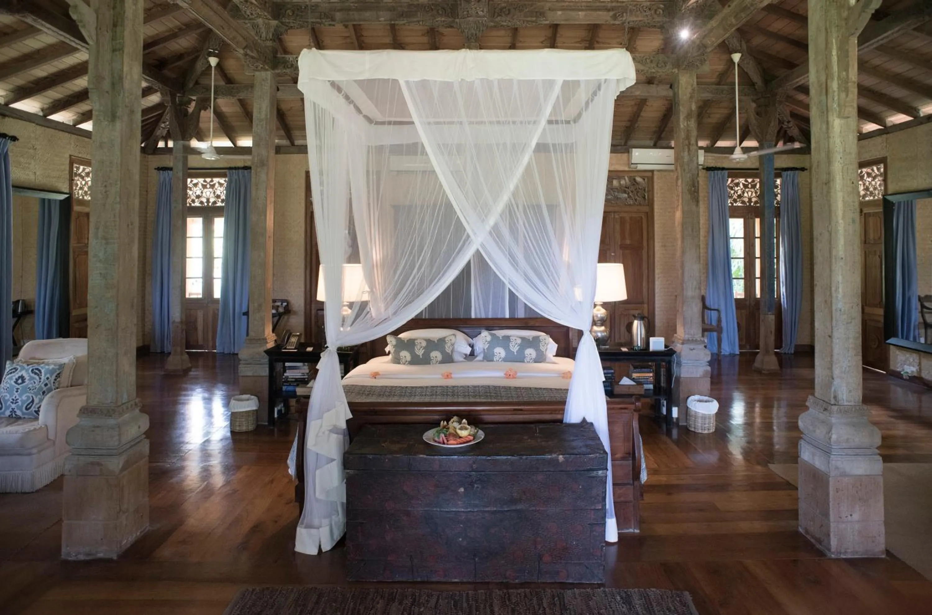 Bedroom, Bed in Kahanda Kanda