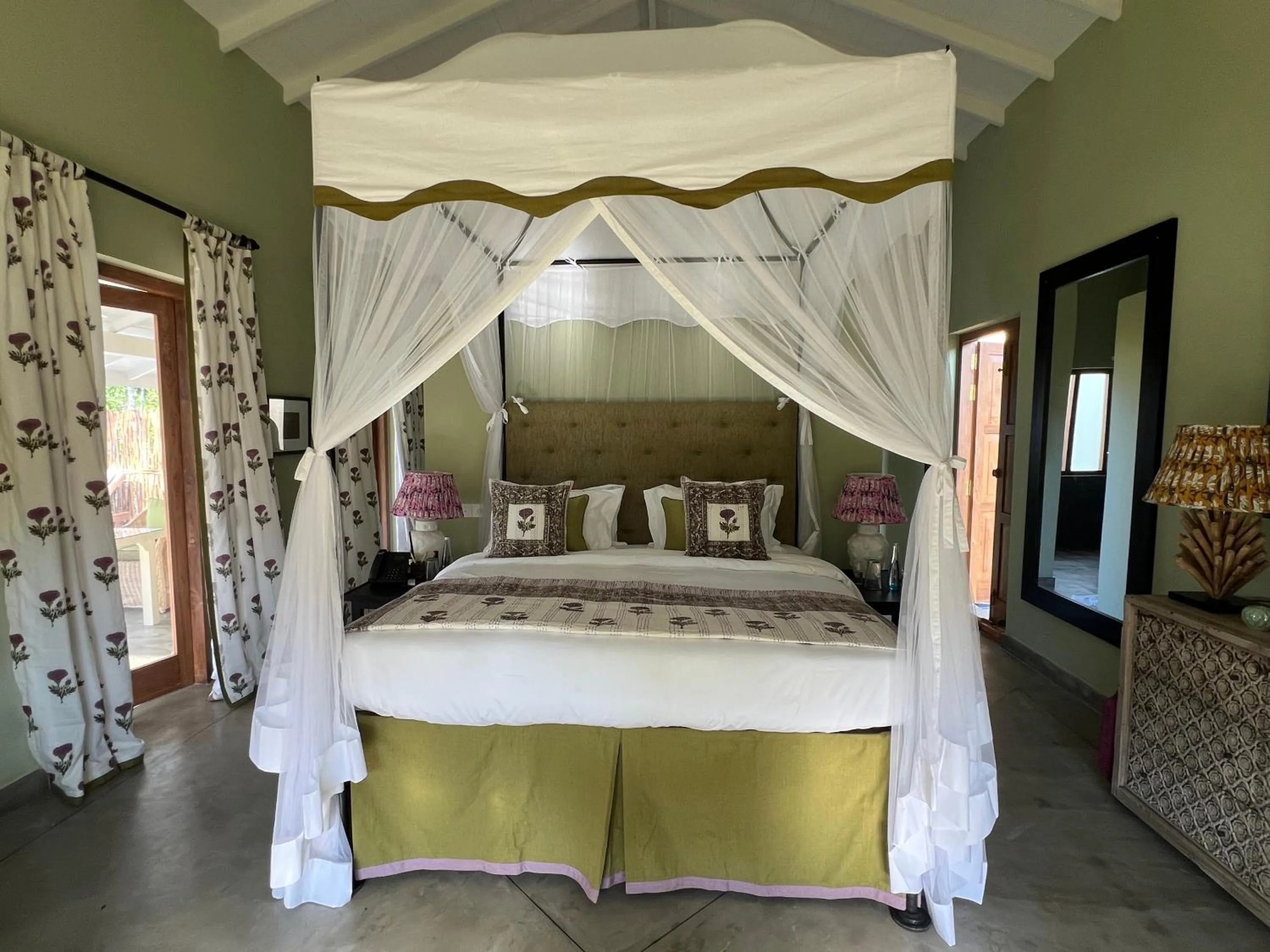 Bed in Kahanda Kanda