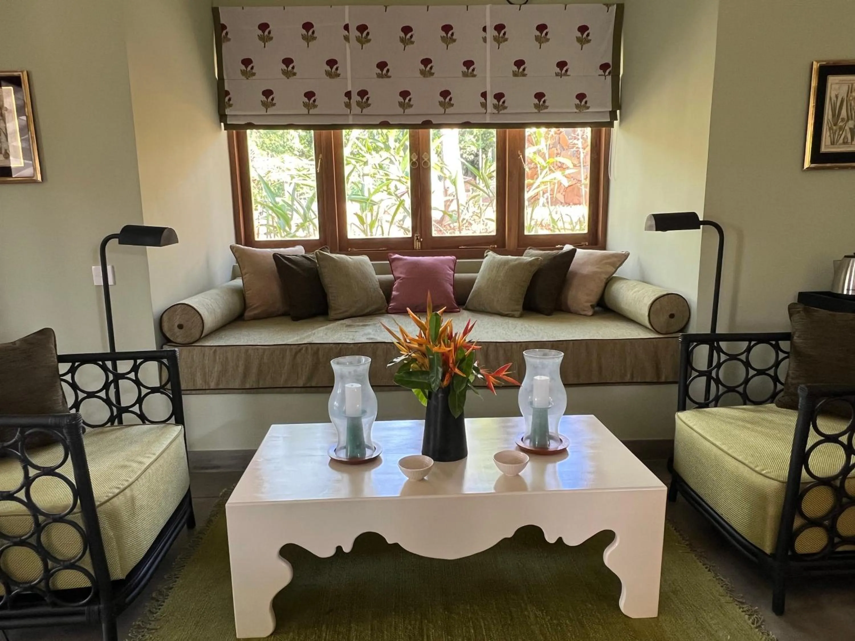 Seating area in Kahanda Kanda