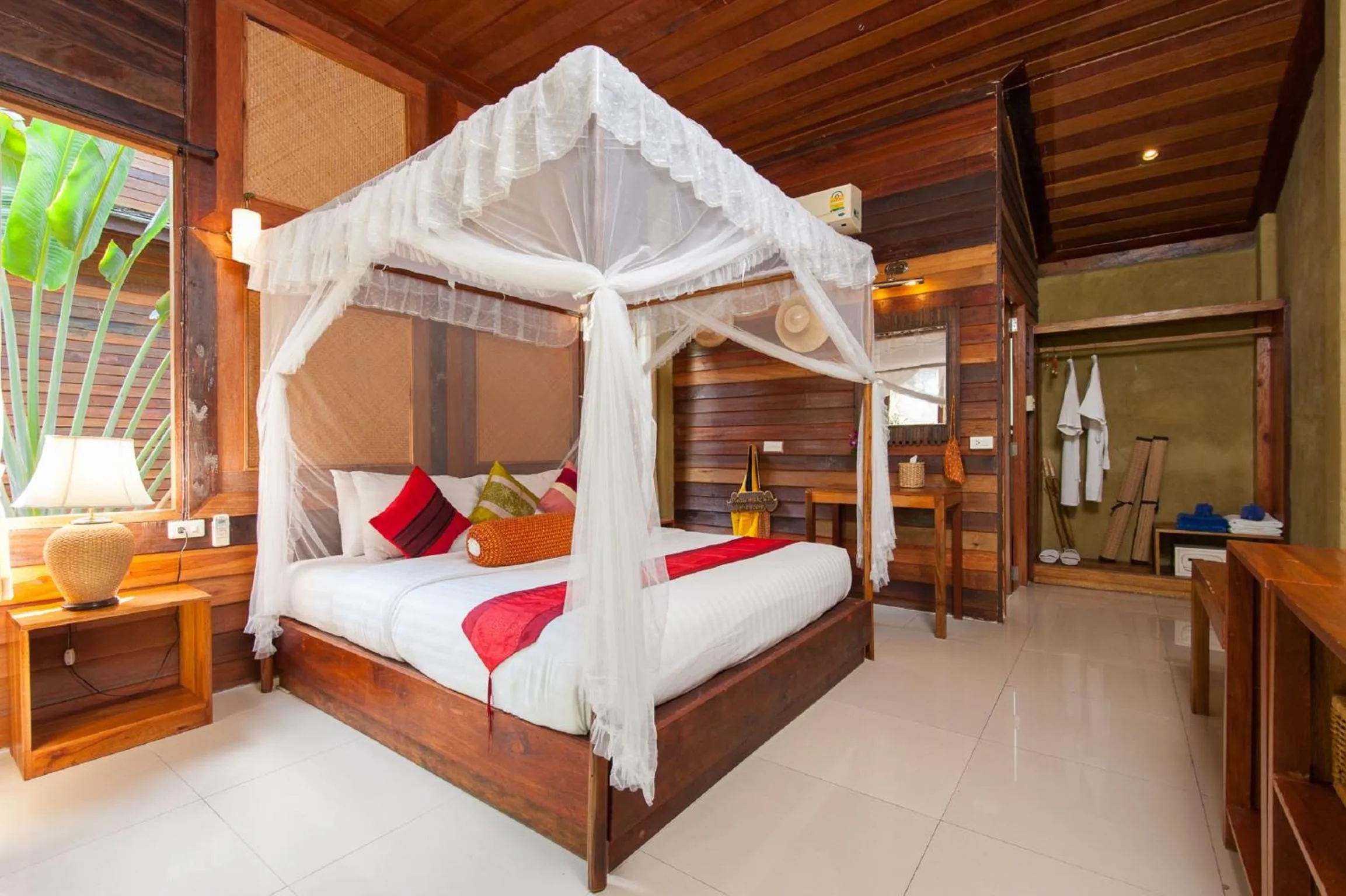 Bedroom, Bed in Sensi Paradise Beach Resort