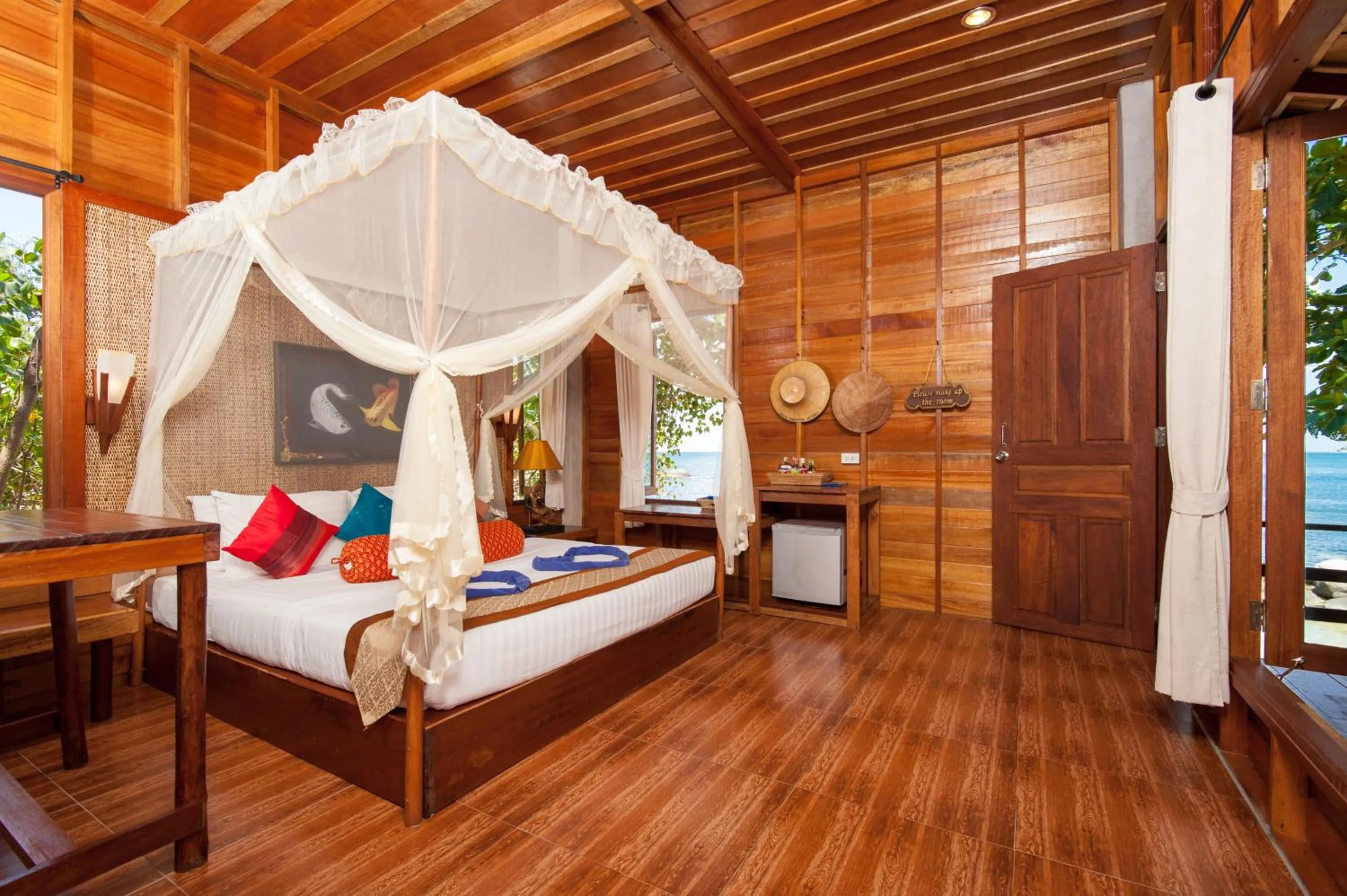 Photo of the whole room, Bed in Sensi Paradise Beach Resort