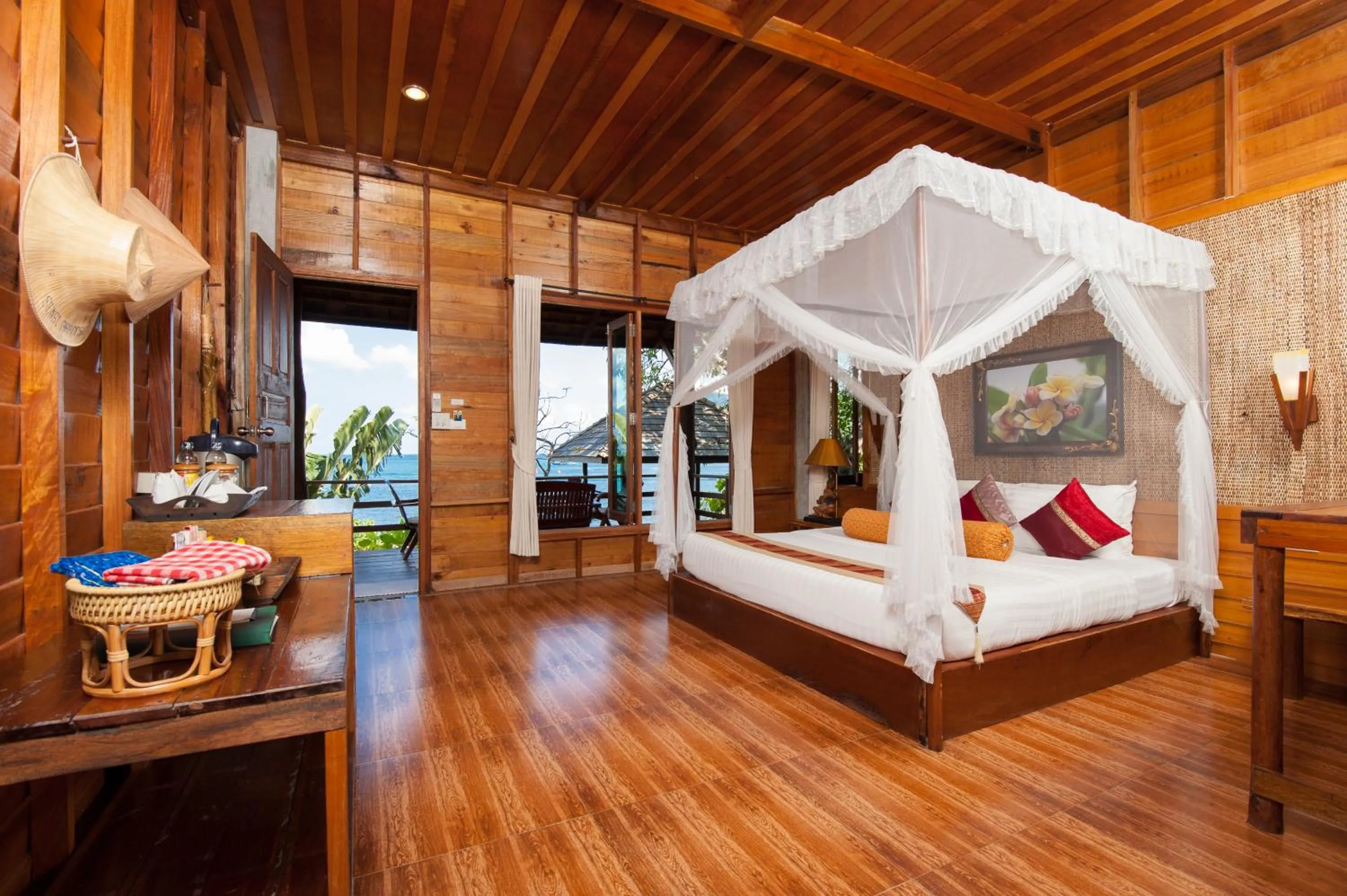 Bed in Sensi Paradise Beach Resort