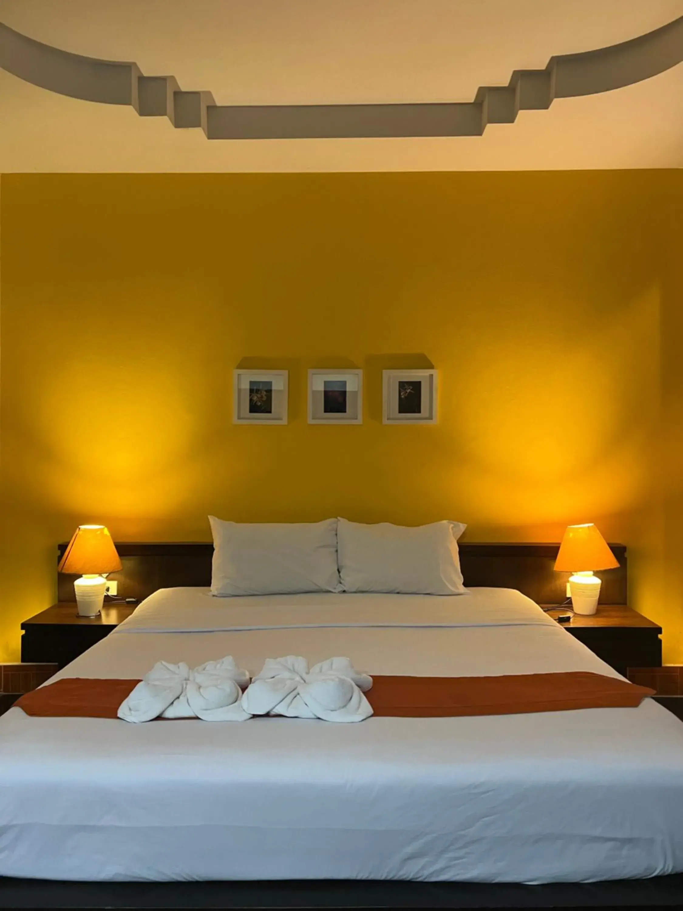 Bed in J Hotel Bed in J Hotel