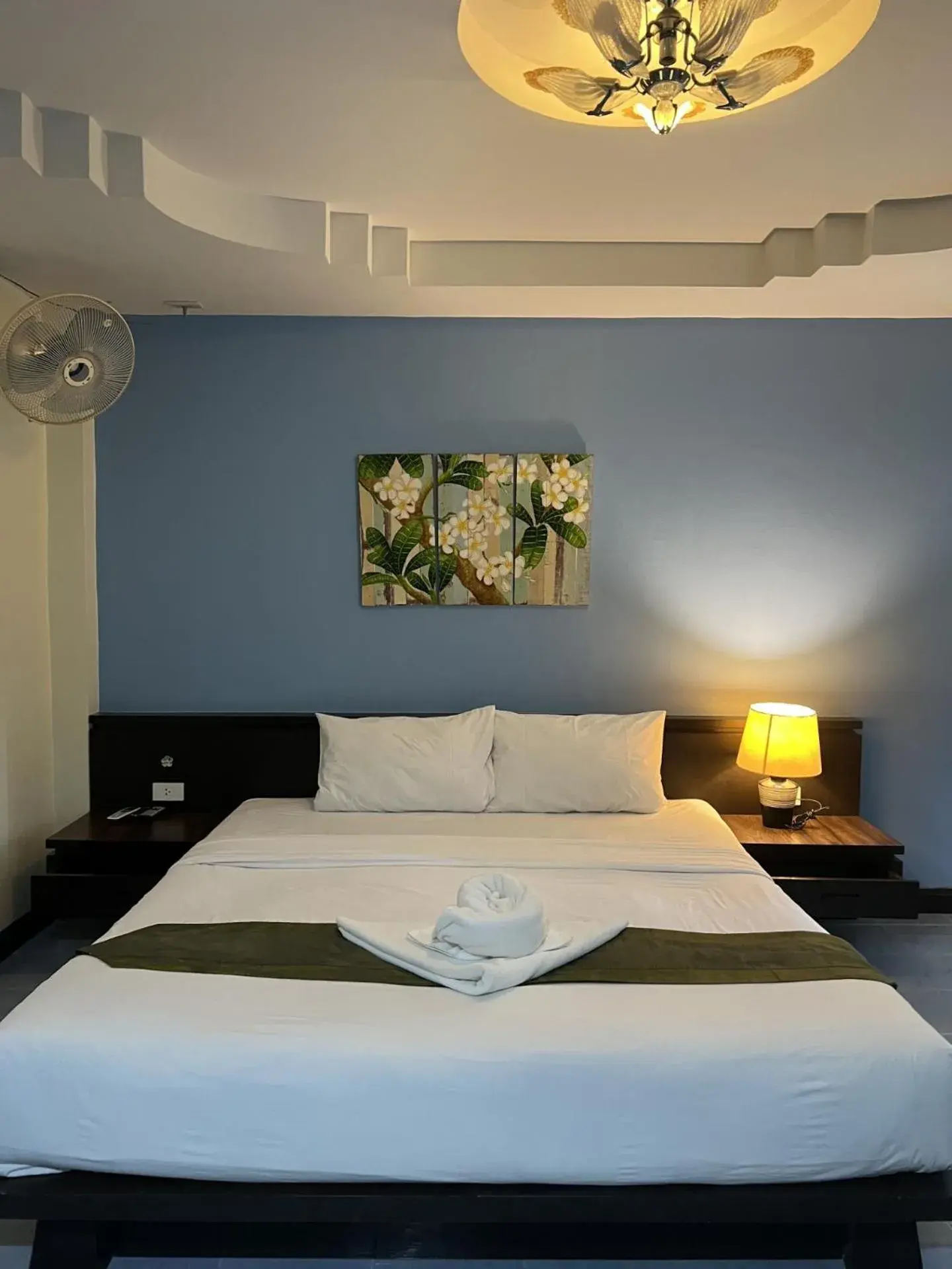 Bed in J Hotel Bed in J Hotel