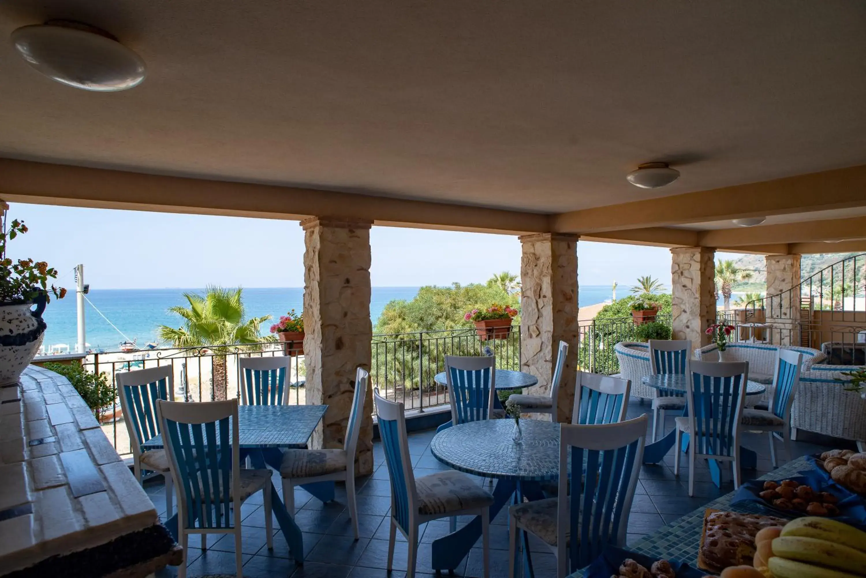 Quadruple Room with Sea View - single occupancy in Casa del Sole Quadruple Room with Sea View - single occupancy in Casa del Sole