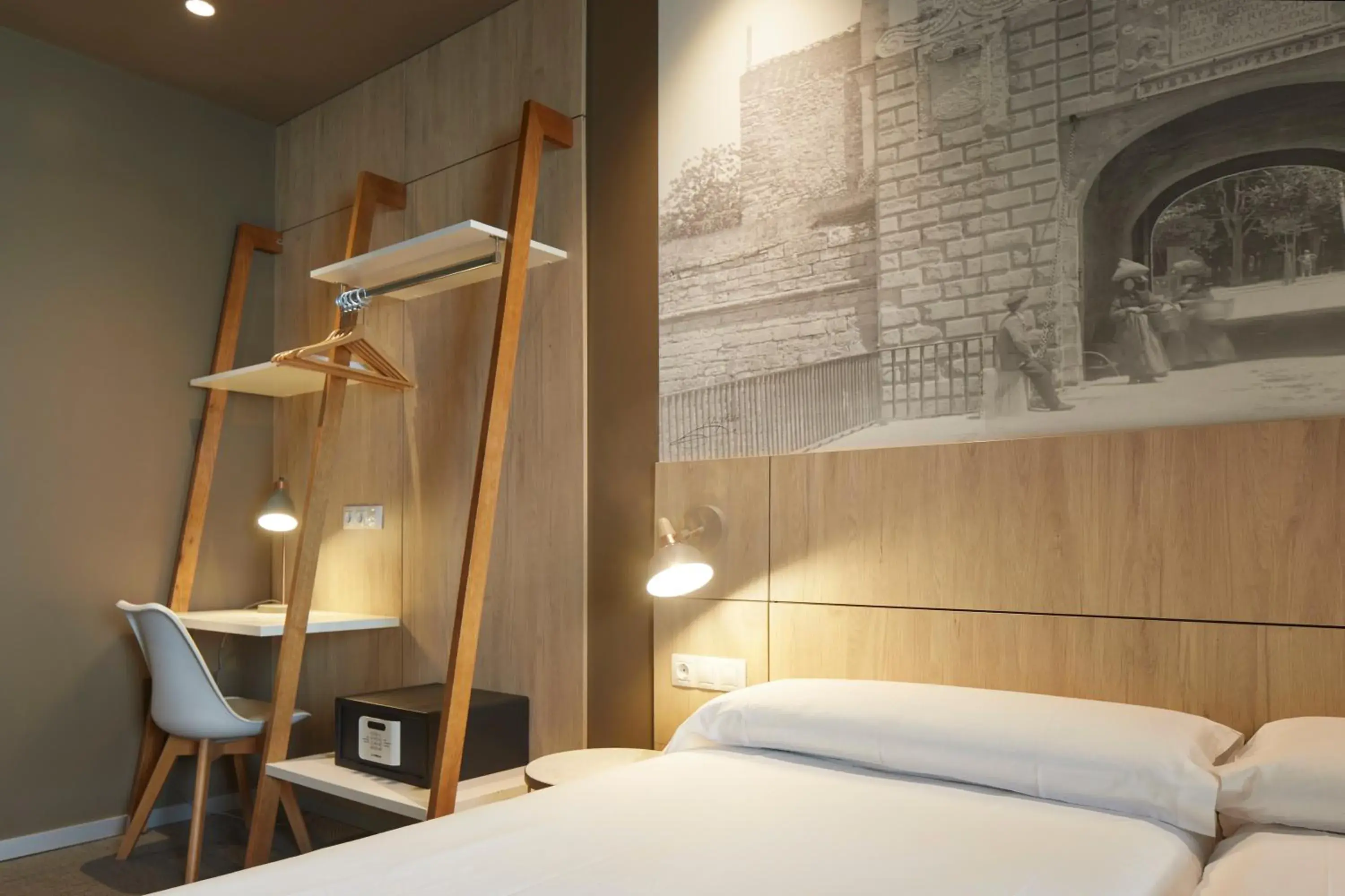 Single Room - single occupancy in Hotel Landaben Single Room - single occupancy in Hotel Landaben