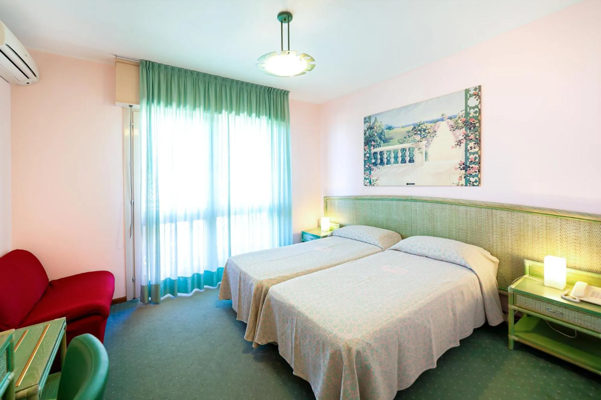 Bed in Hotel American