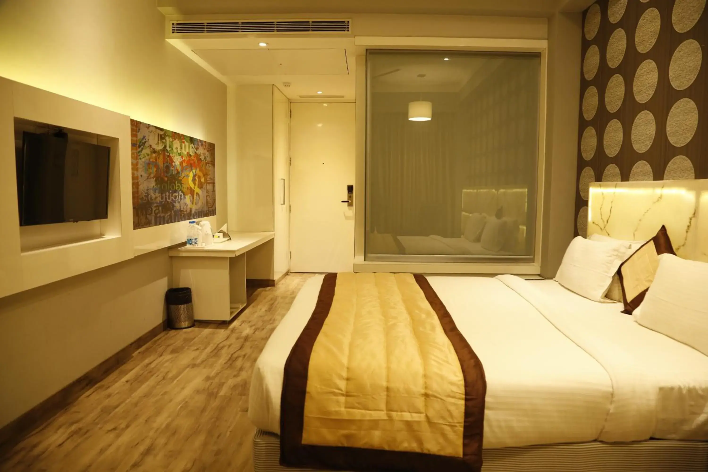 Bedroom, Bed in Hotel Orange Bedroom, Bed in Hotel Orange