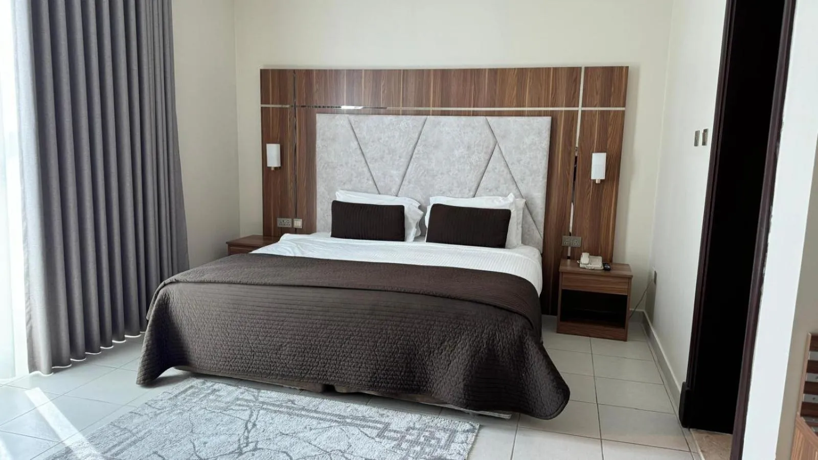 Photo of the whole room, Bed in Costa Del Sol Hotel by Arabian Link