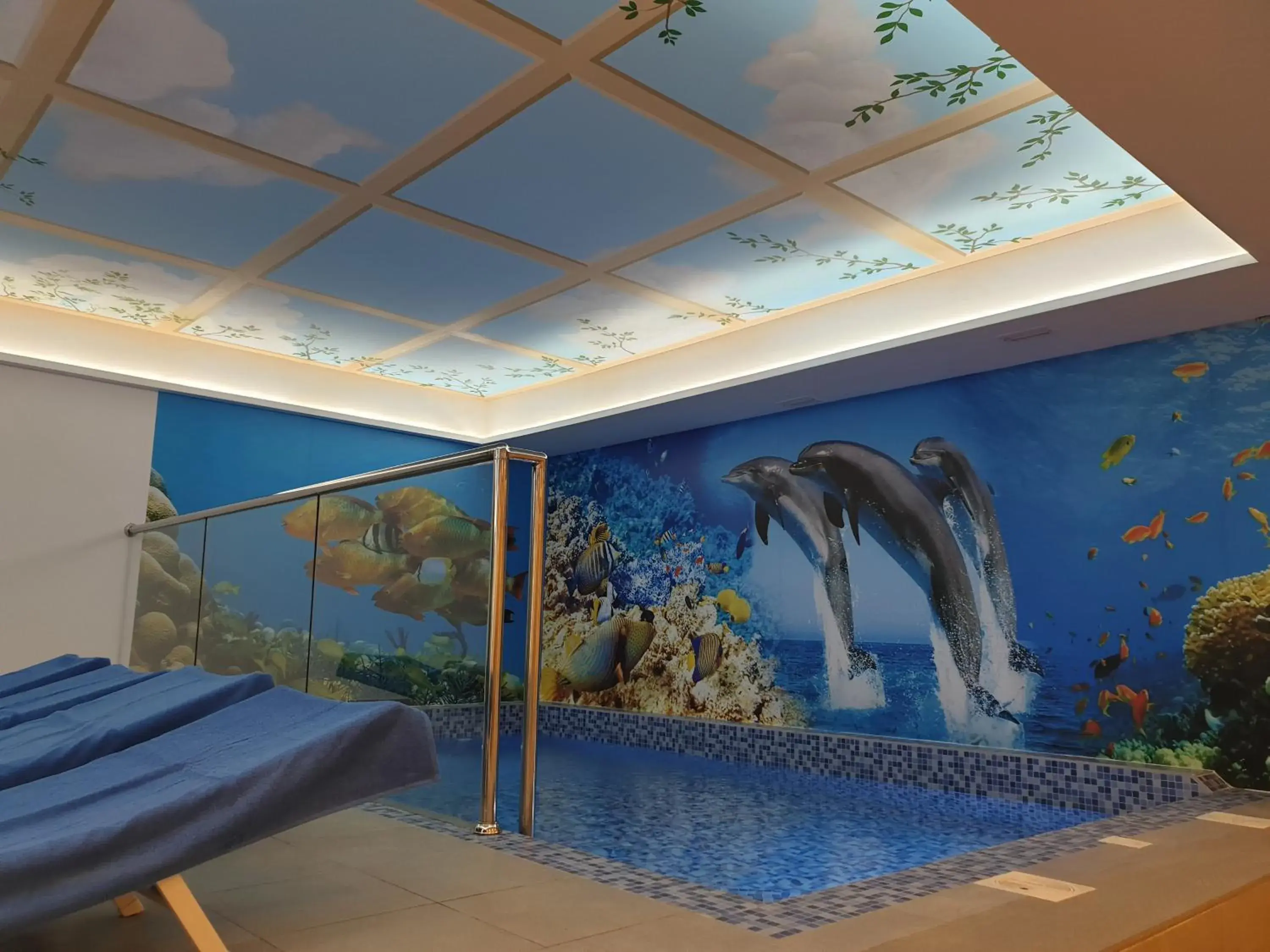 Swimming pool in Costa Del Sol Hotel by Arabian Link Swimming pool in Costa Del Sol Hotel by Arabian Link