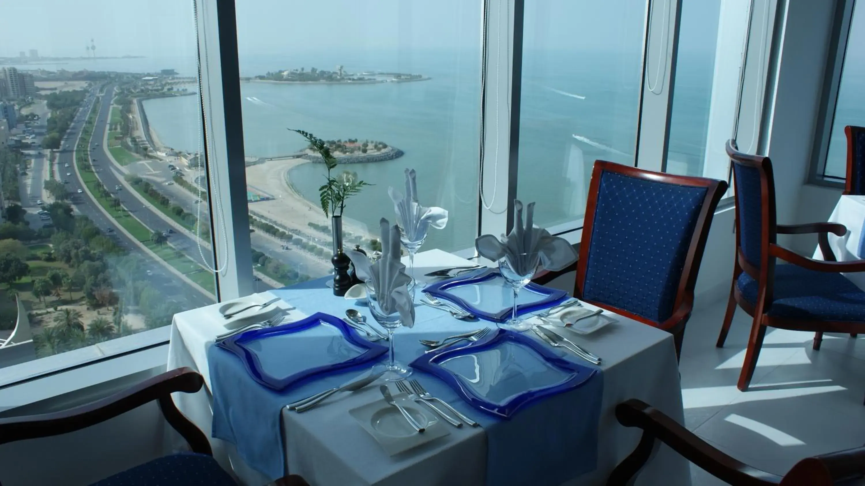 Restaurant/places to eat in Costa Del Sol Hotel by Arabian Link Restaurant/places to eat in Costa Del Sol Hotel by Arabian Link