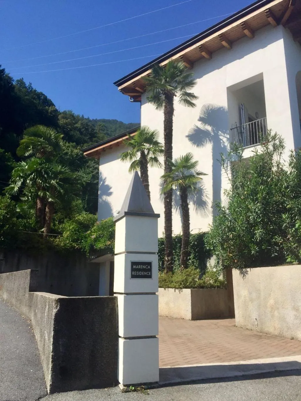 Facade/entrance in Marenca Residence