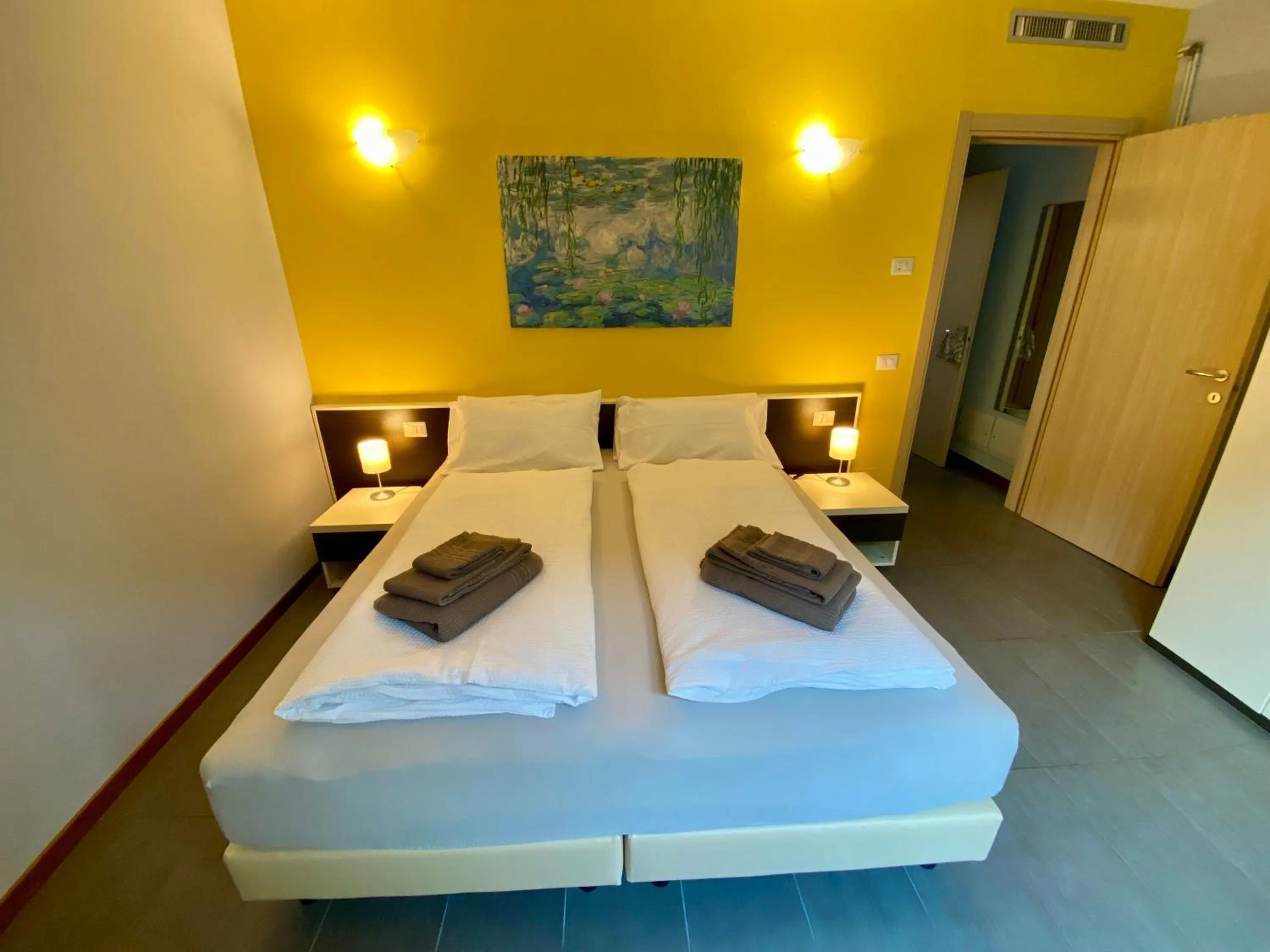 Bed in Marenca Residence