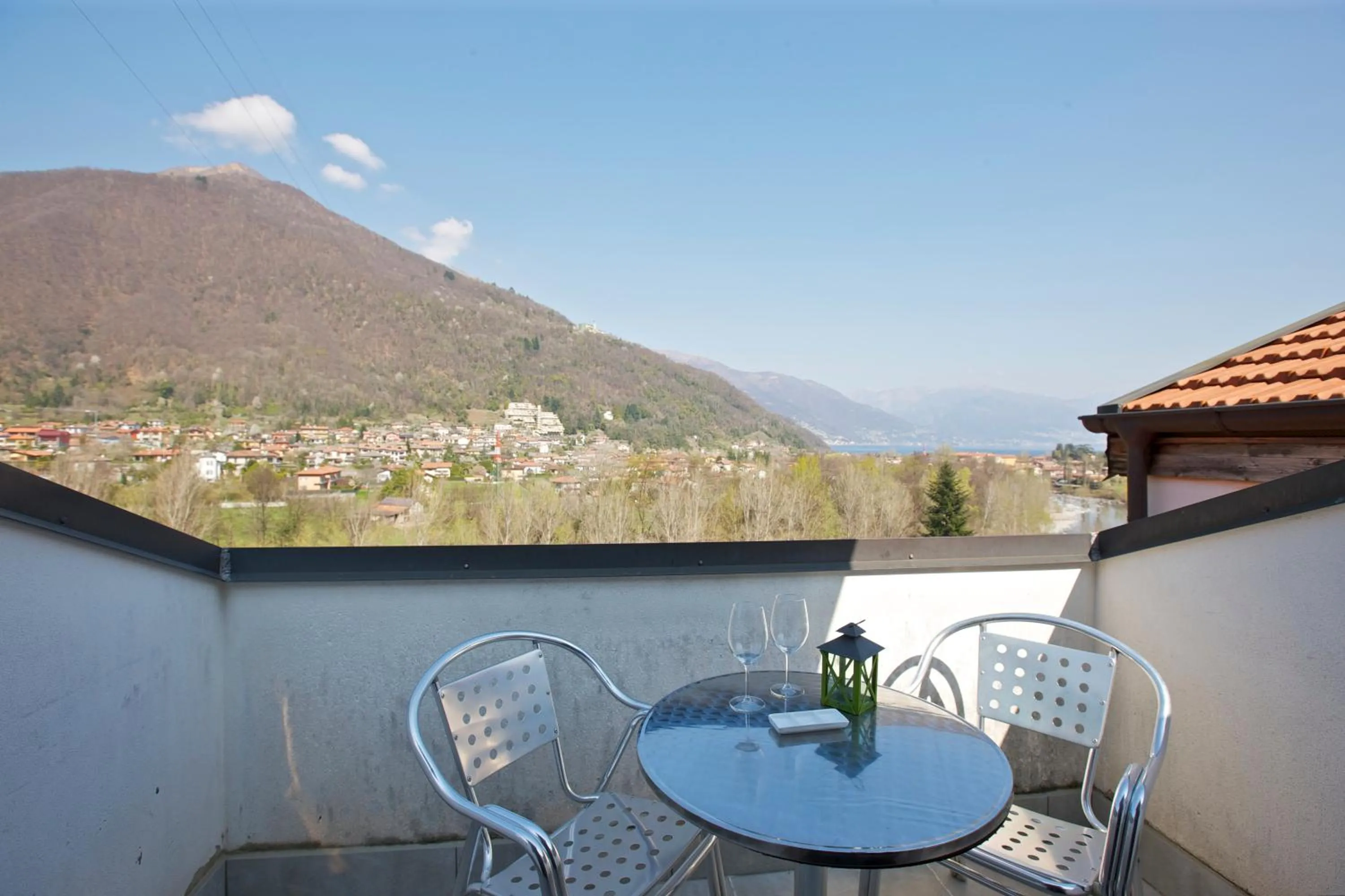 Spring in Marenca Residence