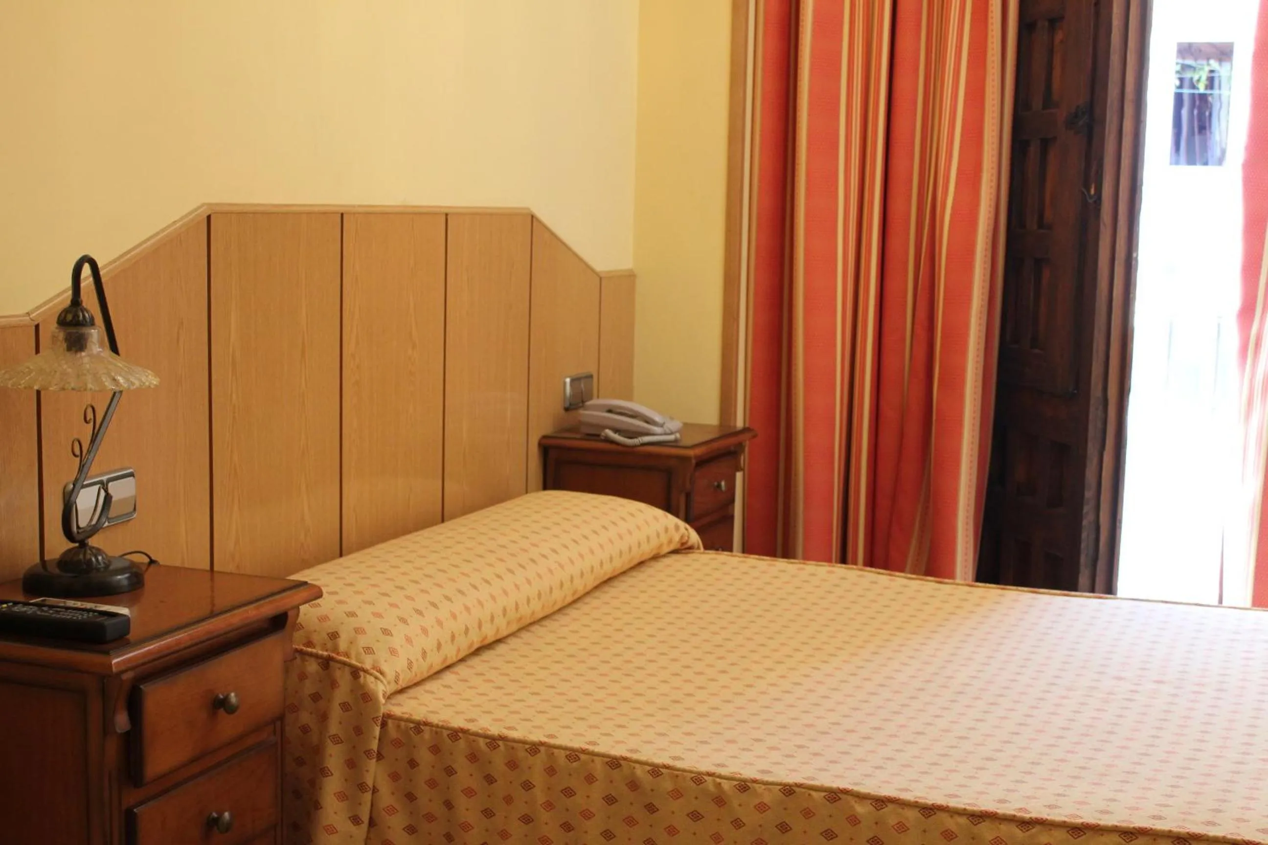 Photo of the whole room, Bed in Hostal Maria Ronda