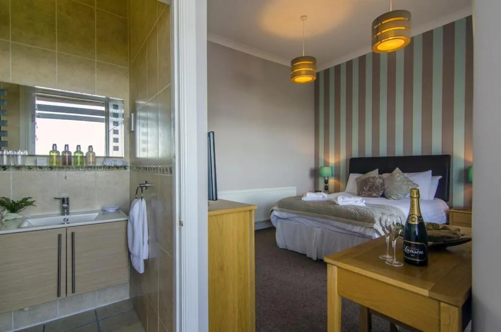 Bed in The Buccaneer Inn