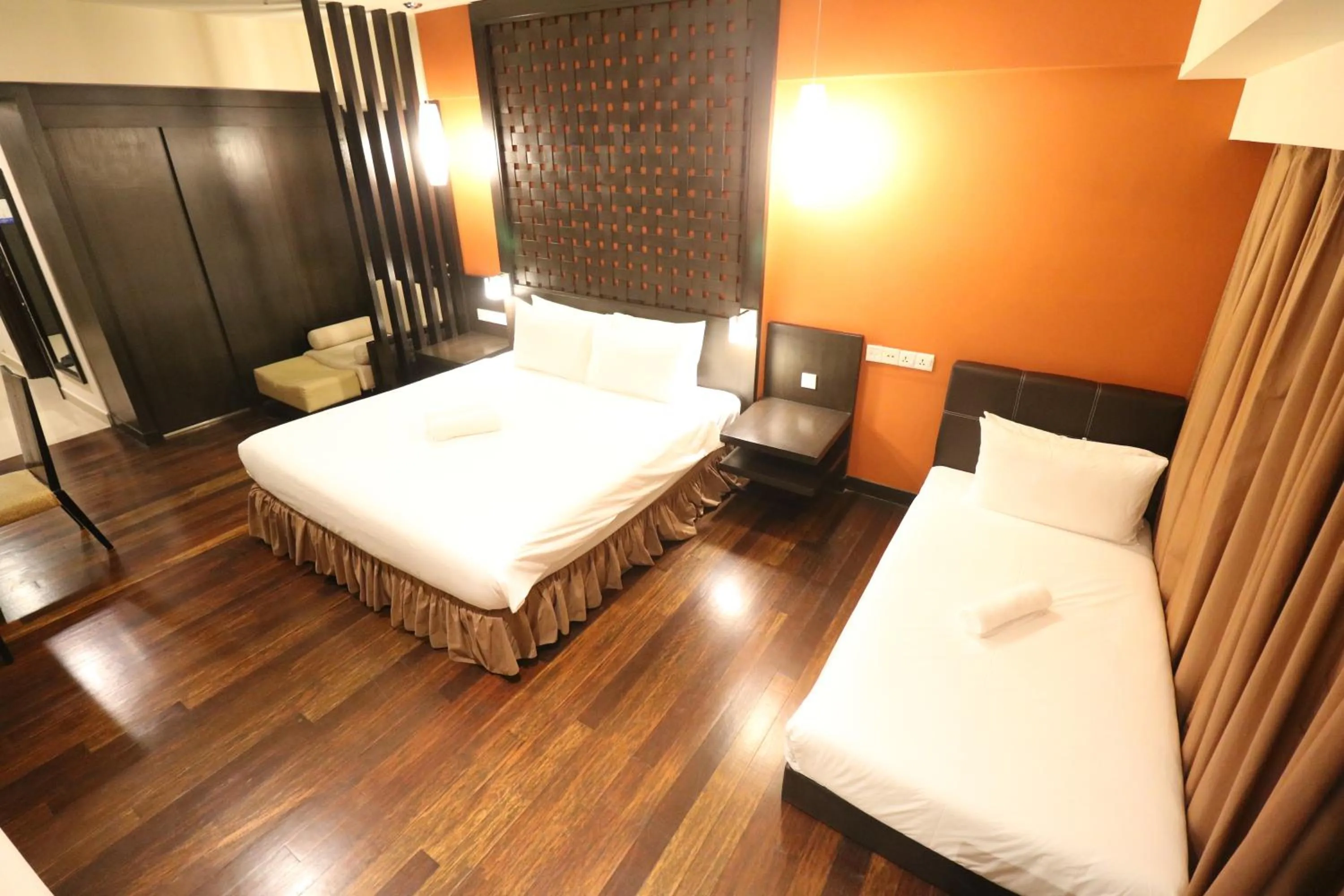 Bedroom, Bed in Millennium Suite At Pyramid Tower