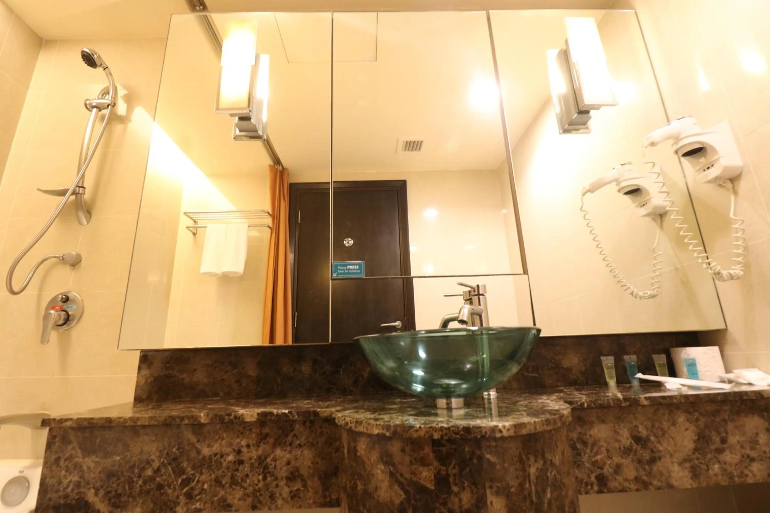 Millennium Suite At Pyramid Tower