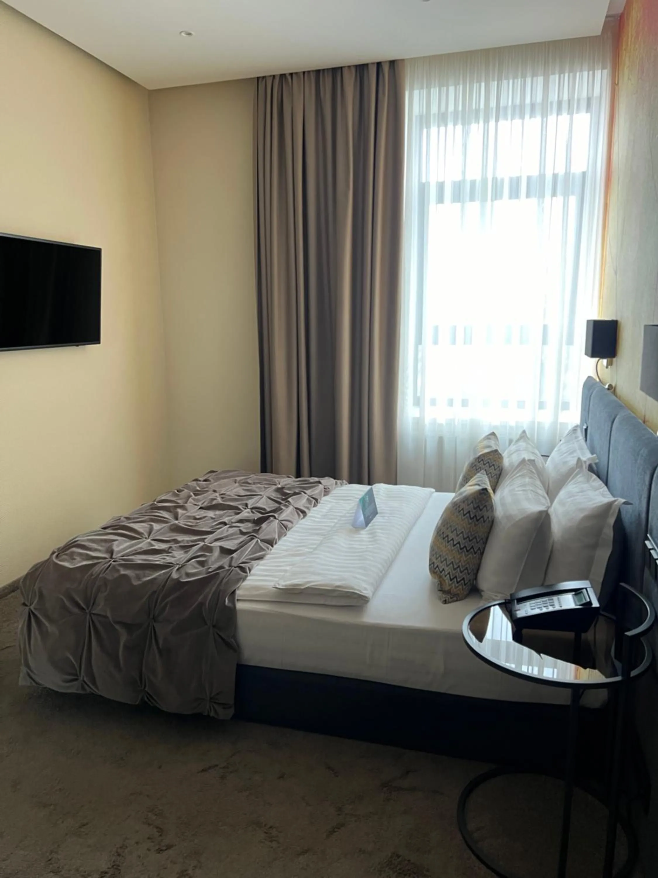 Bedroom, Bed in Noble Boutique Hotel