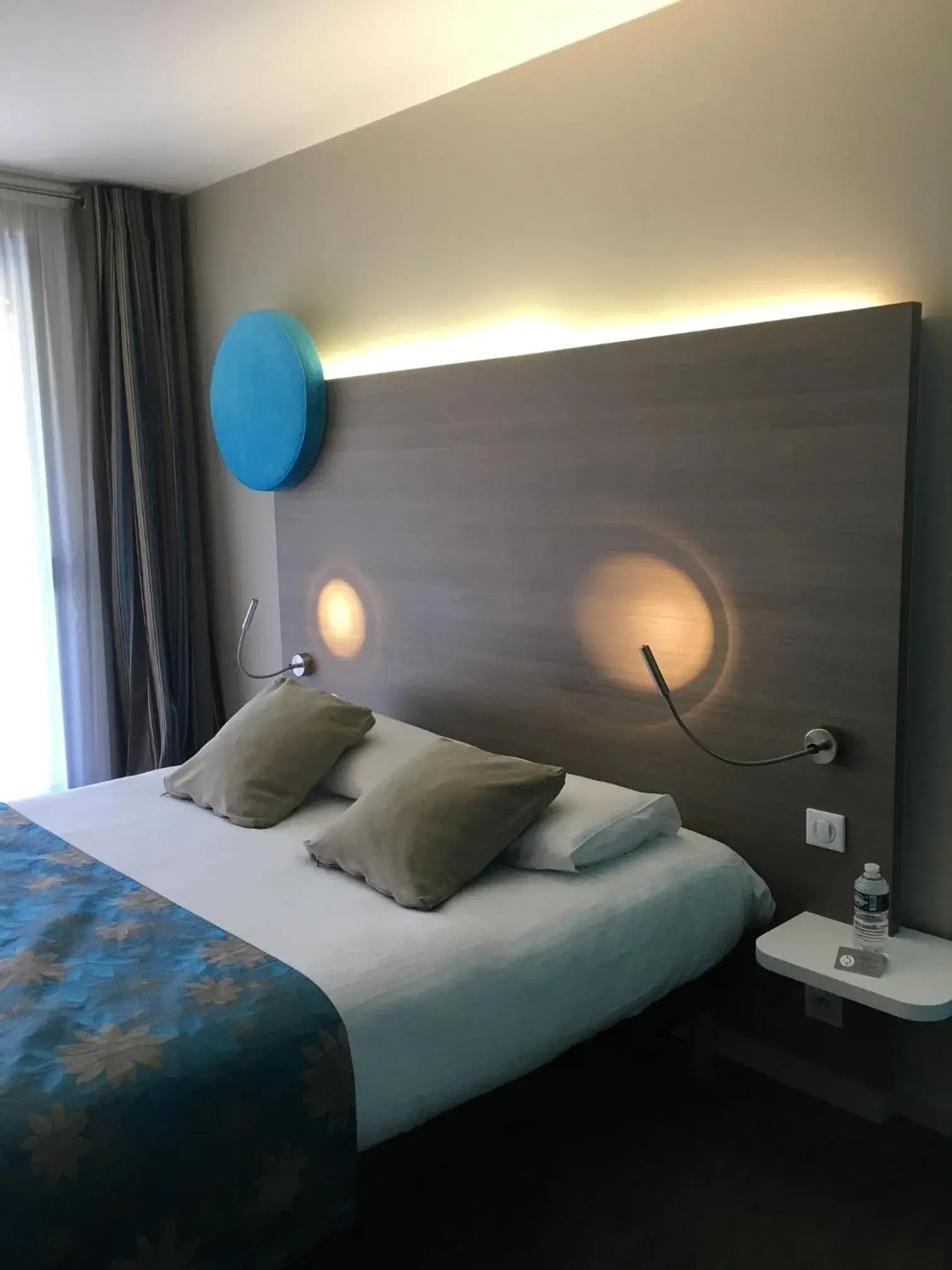 Double or Twin Room in Servotel Castagniers Double or Twin Room in Servotel Castagniers