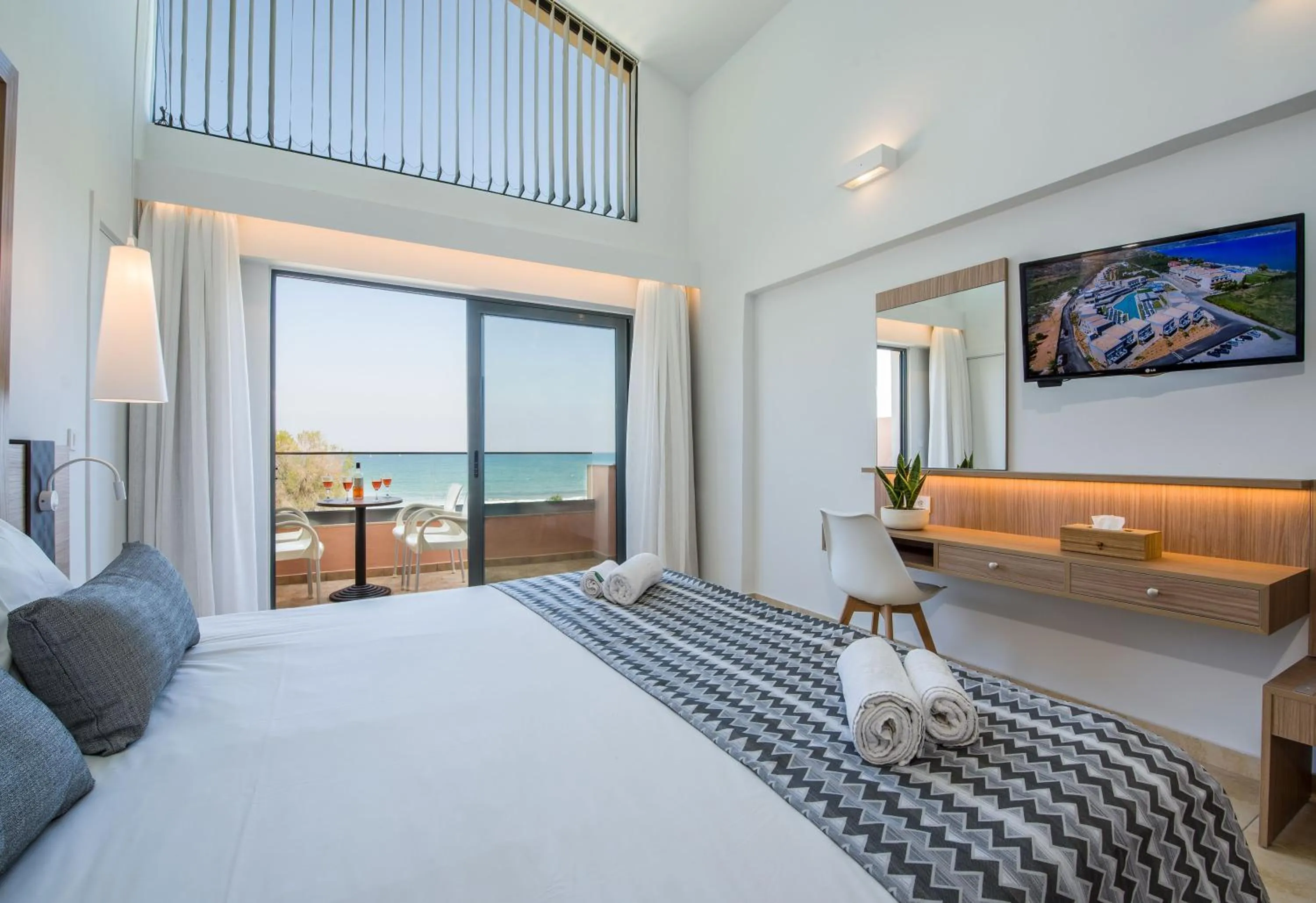 Bed in Kiani Beach Resort Family All Inclusive