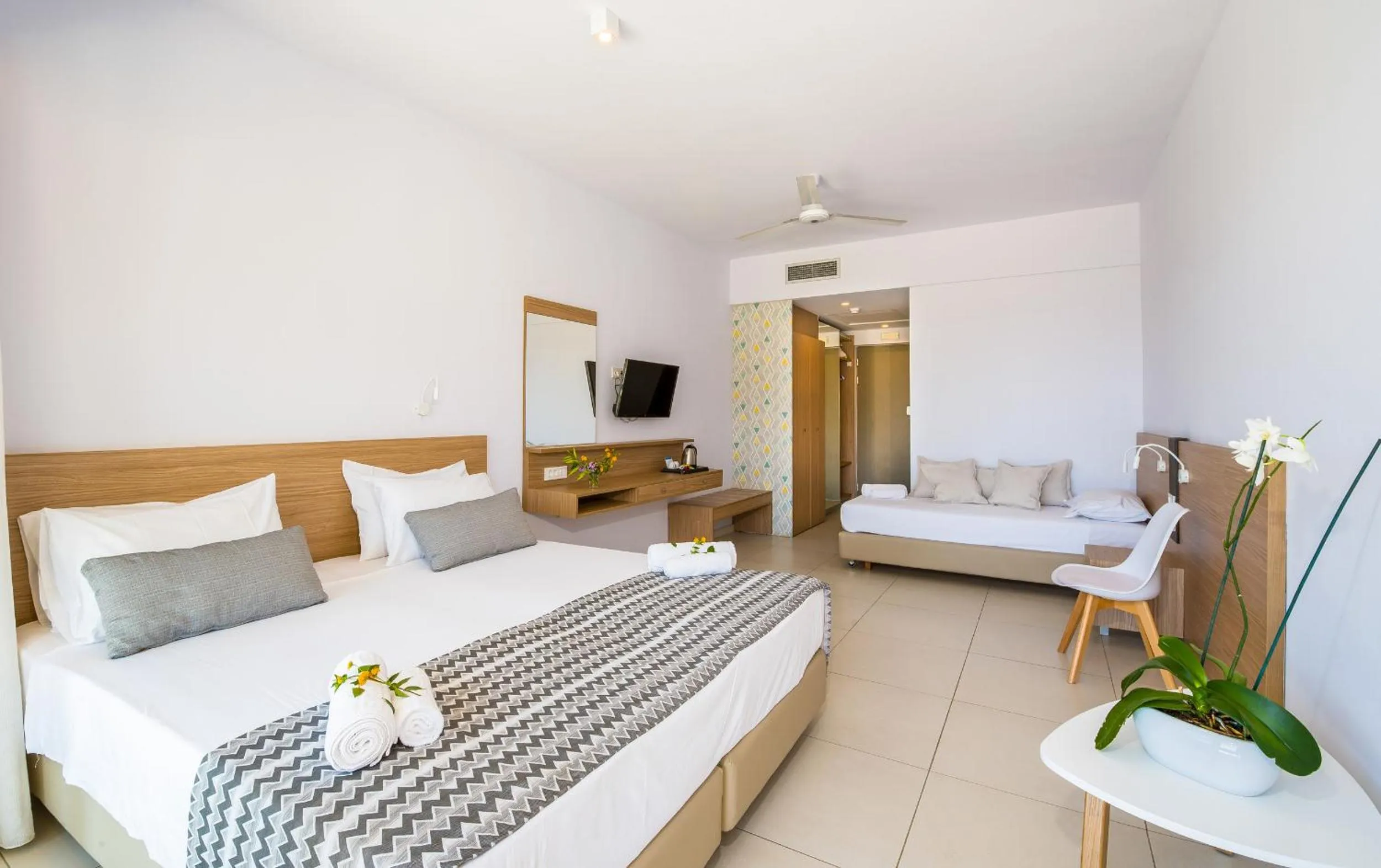 Photo of the whole room, Bed in Kiani Beach Resort Family All Inclusive