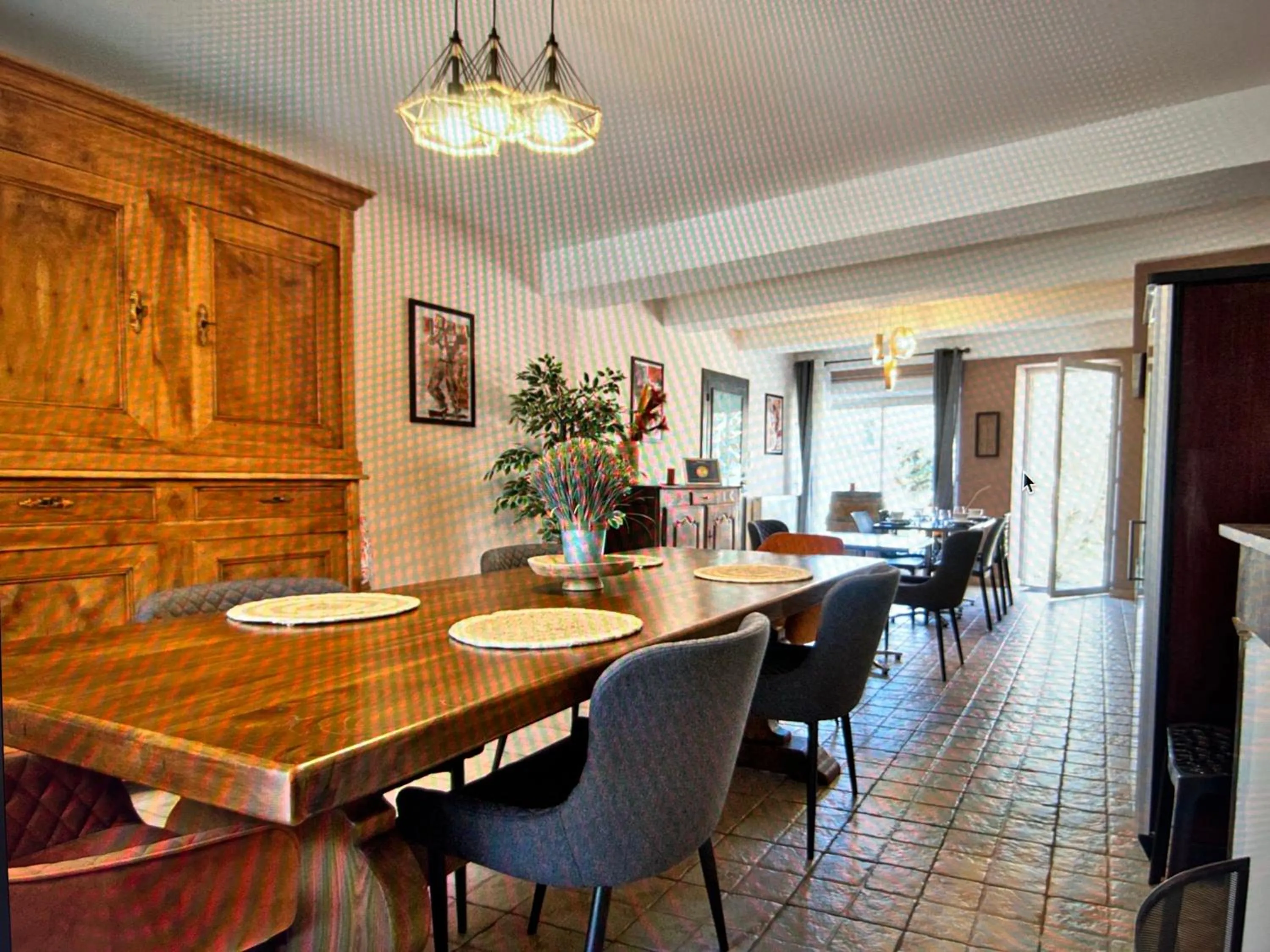Property building, Dining Area in Chambre d'Hôtes La Cour des Saligues