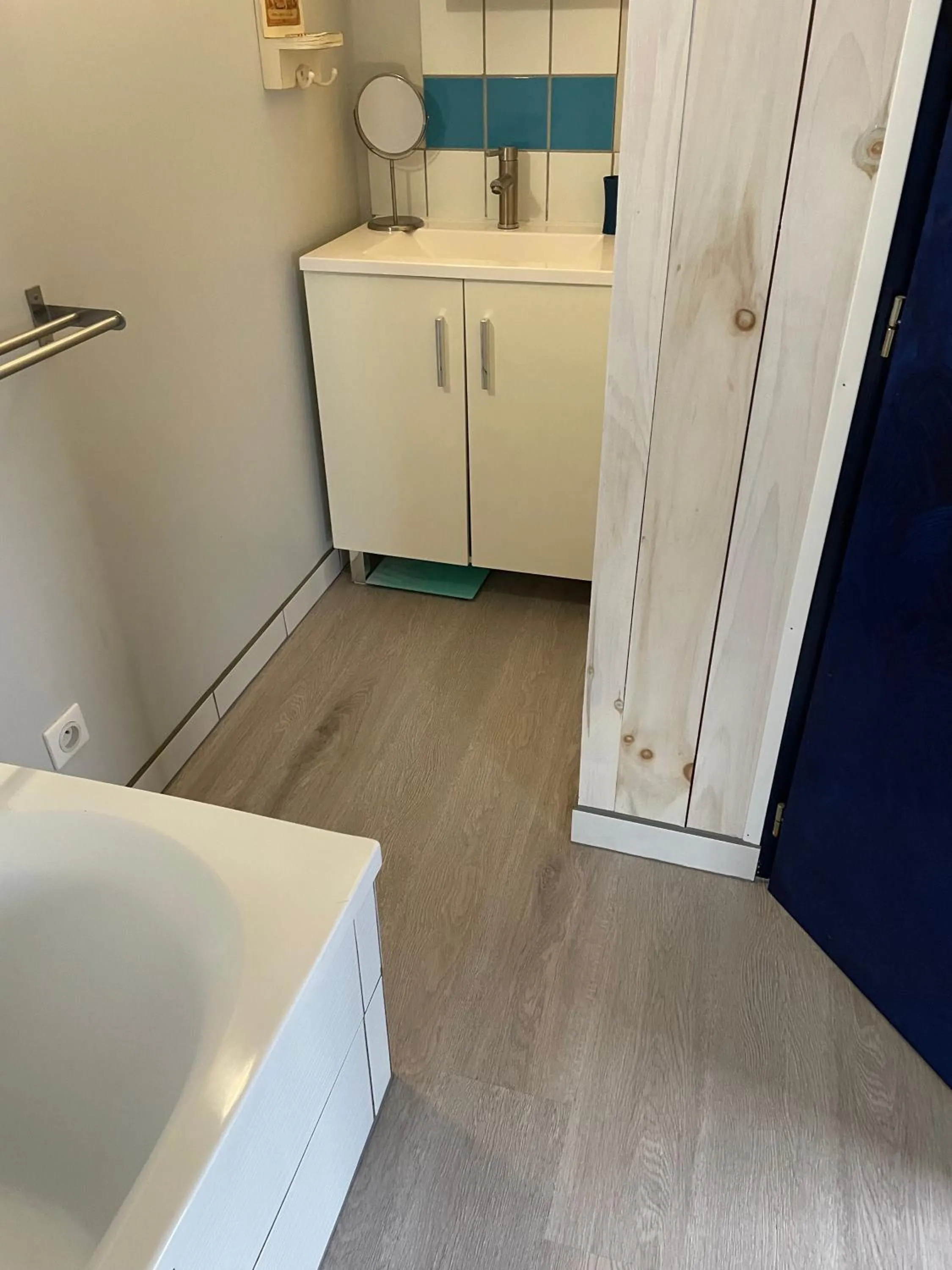 Bathroom in Chambre d'Hôtes La Cour des Saligues