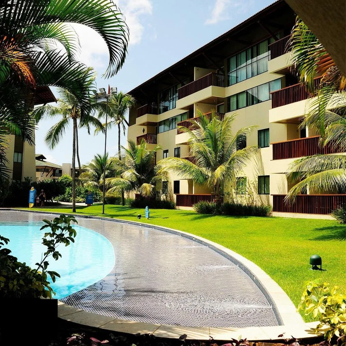 Swimming pool in Marulhos Resort by Smart Stays