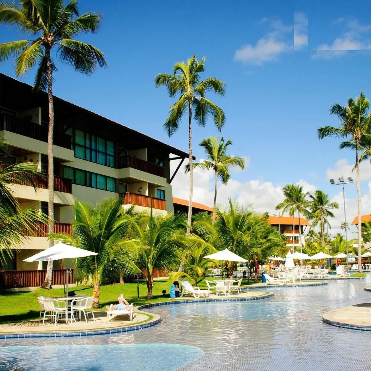 Swimming pool in Marulhos Resort by Smart Stays