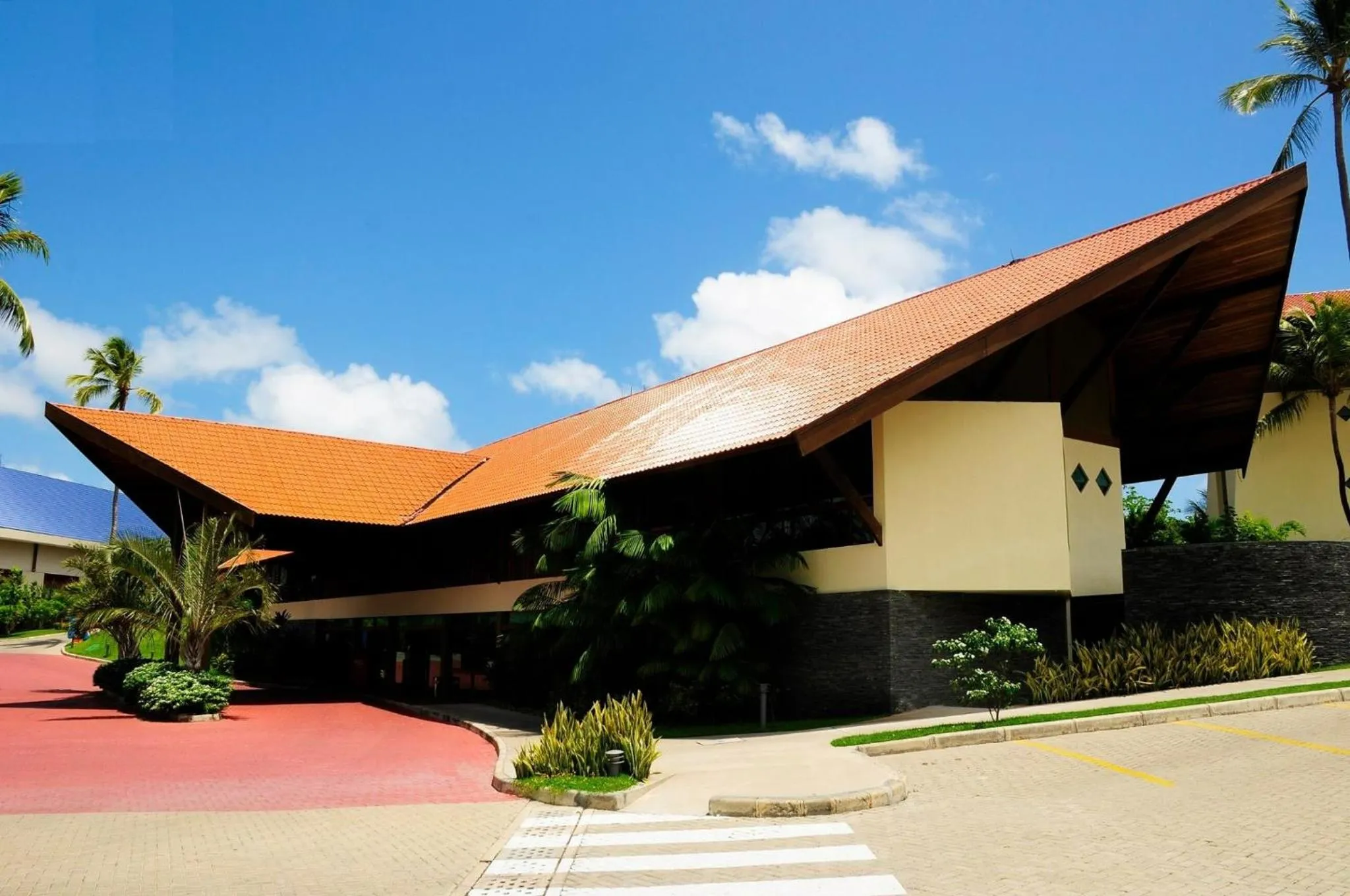 Property building in Marulhos Resort by Smart Stays