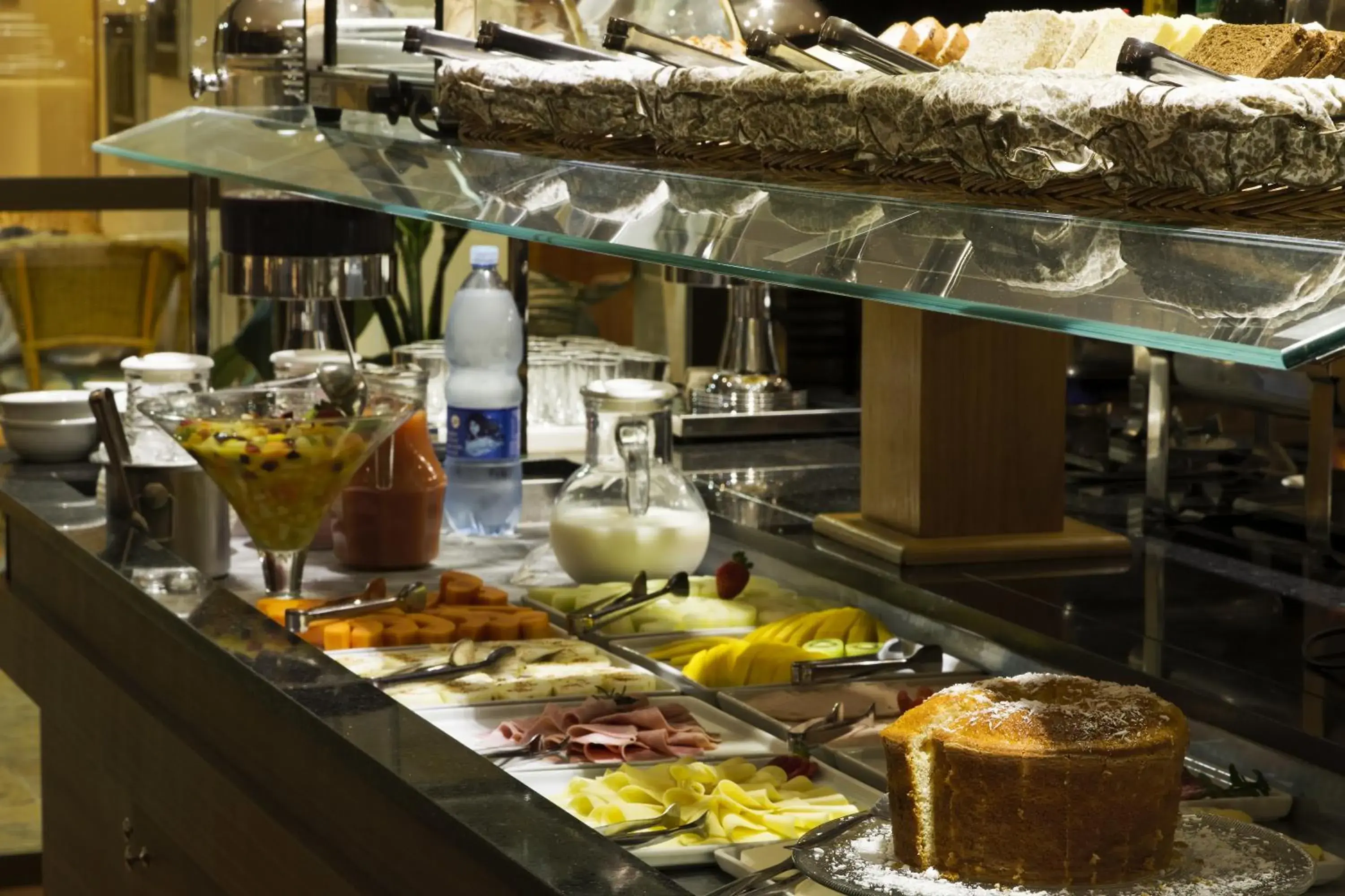 Restaurant/places to eat in Piazza Navona Porto Alegre by Intercity Restaurant/places to eat in Piazza Navona Porto Alegre by Intercity