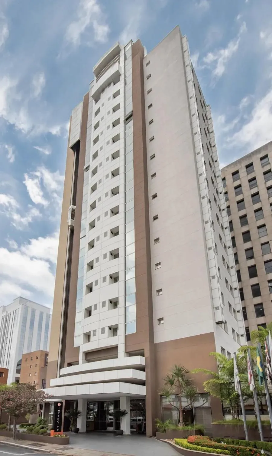 Facade/entrance in Intercity São Paulo Nações Unidas