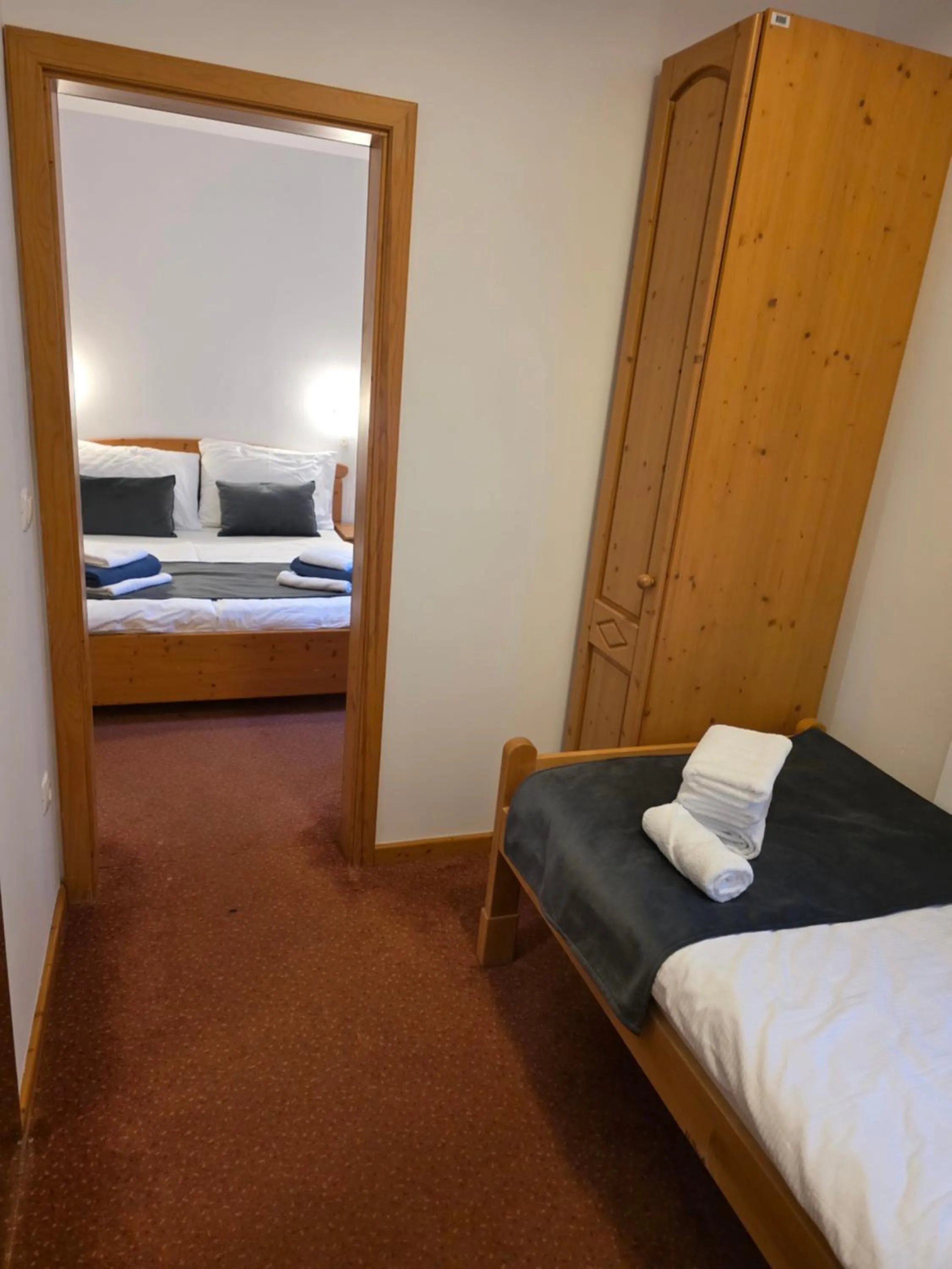 Bed in Hotel Rakov Skocjan