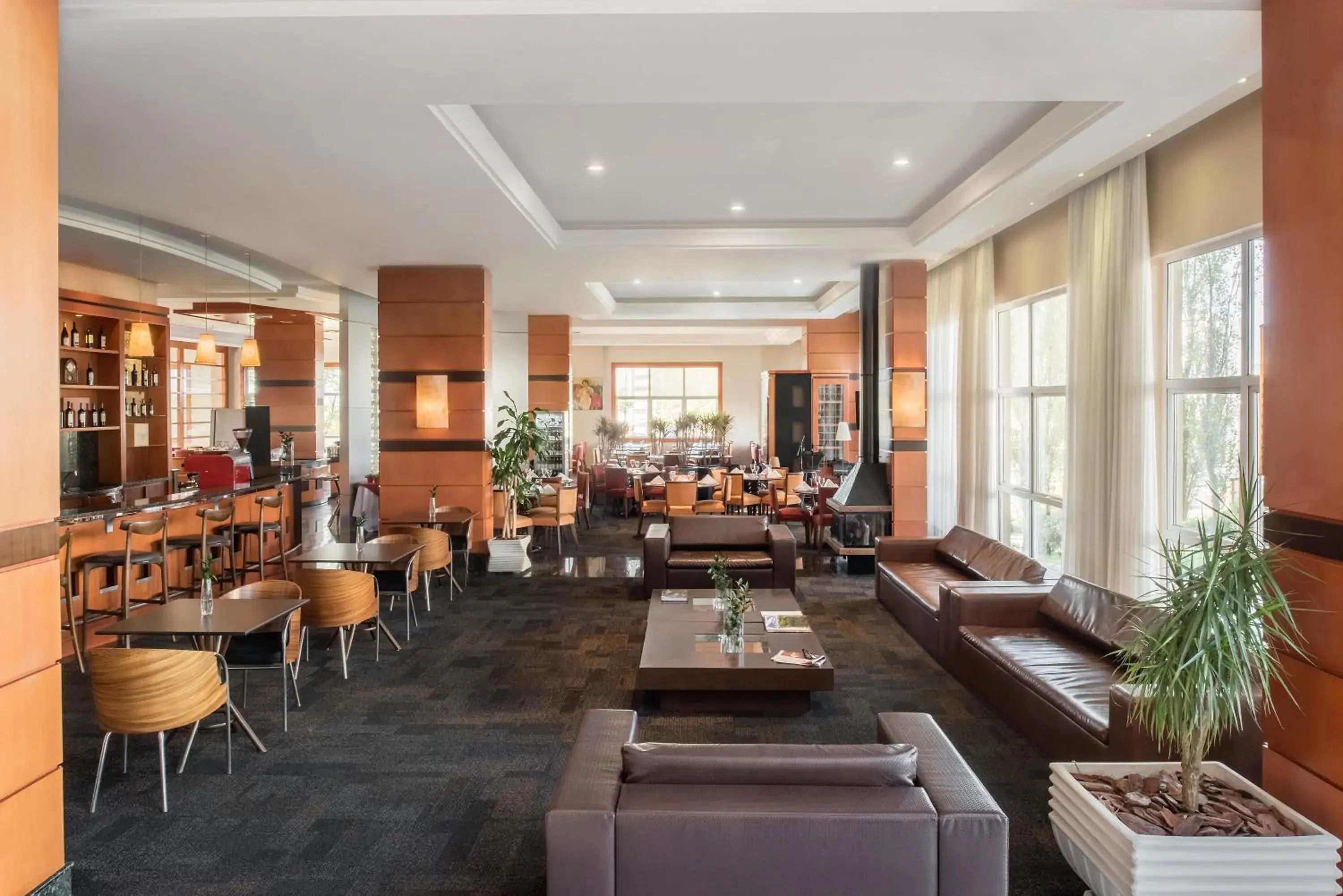 Lounge or bar in Intercity Caxias do Sul Lounge or bar in Intercity Caxias do Sul