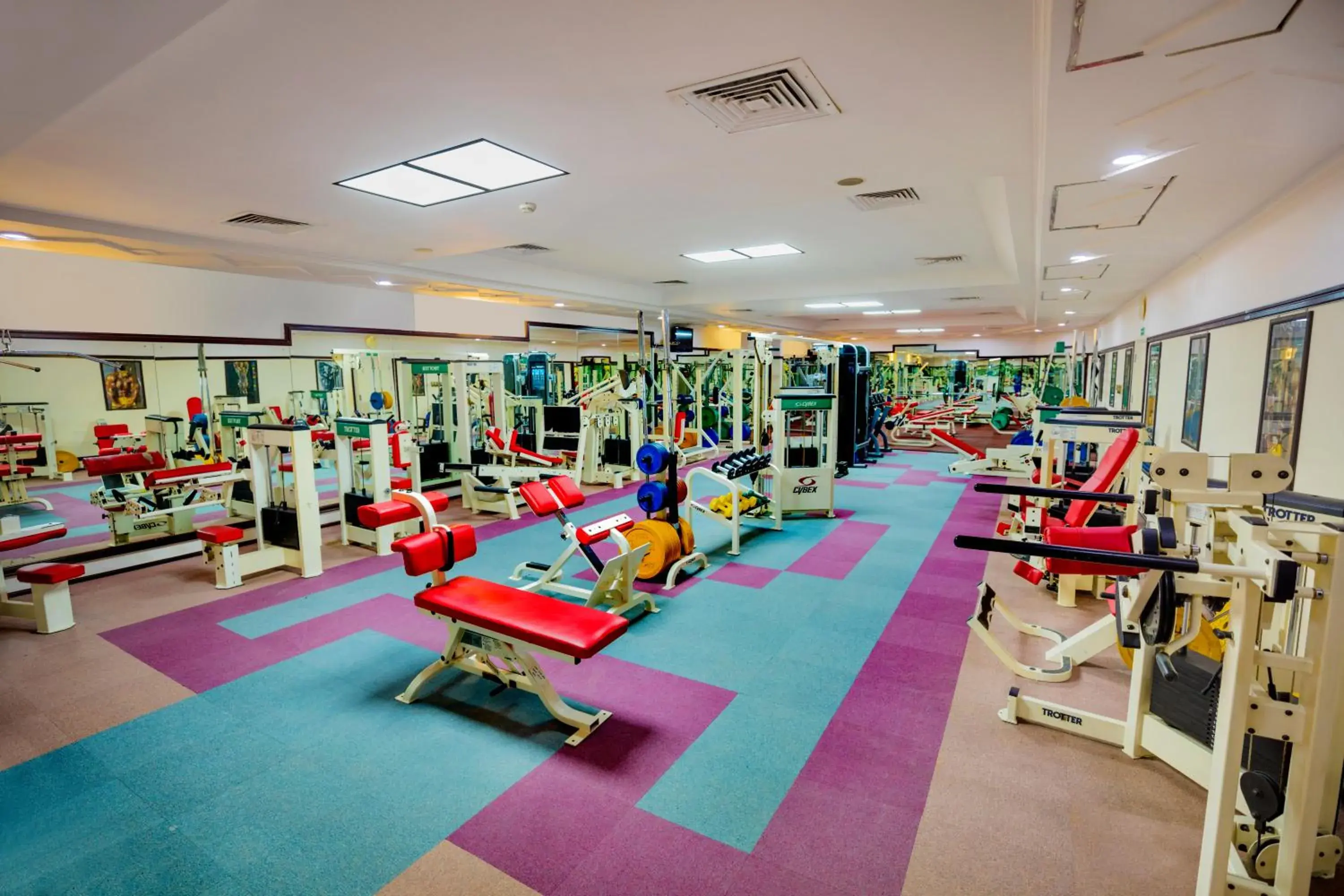 Fitness centre/facilities in Hamdan Plaza Hotel Salalah, an HTG Hotel Fitness centre/facilities in Hamdan Plaza Hotel Salalah, an HTG Hotel