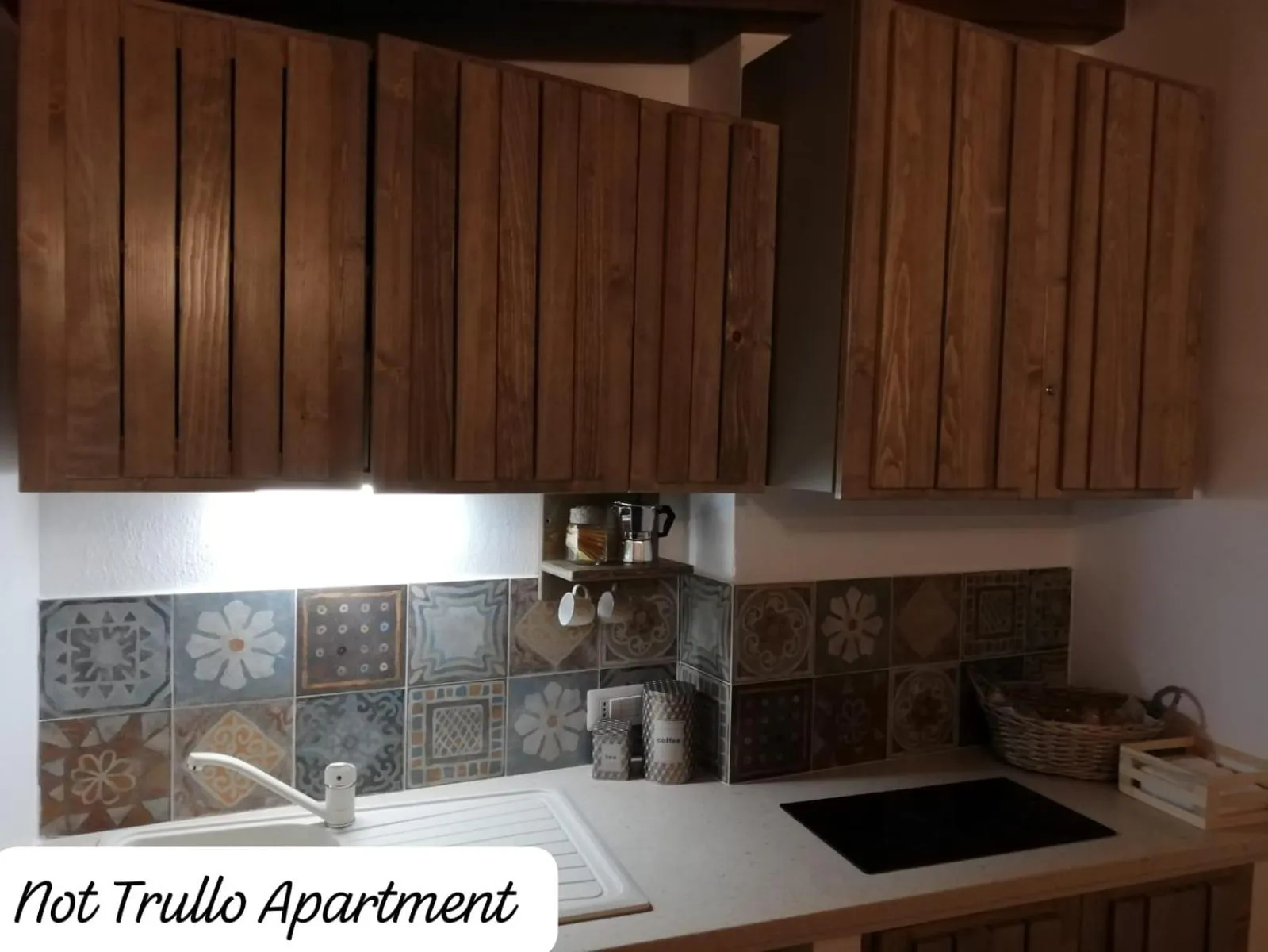 Studio Apartment - single occupancy - Via Mendel 1(no Trullo) in Trulli Resort Monte Pasubio Trulli bbalberobellocom