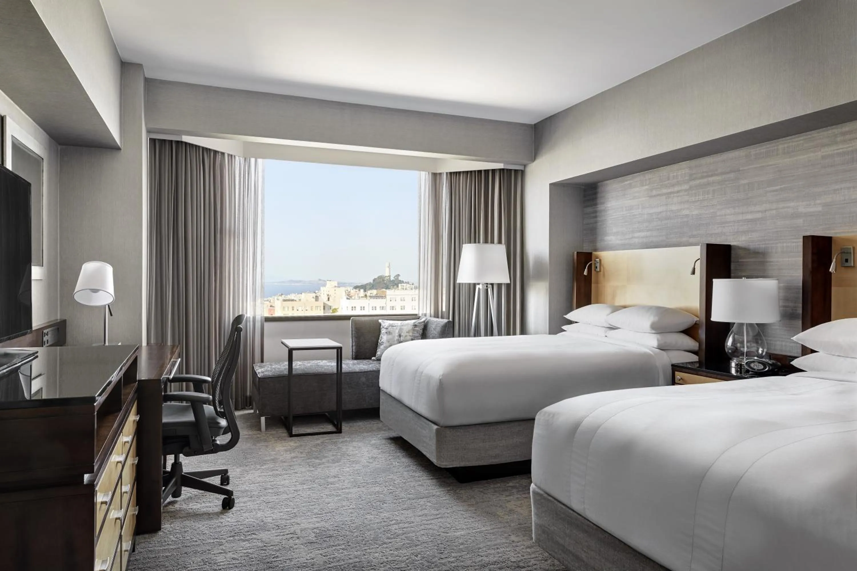 Bed in San Francisco Marriott Union Square