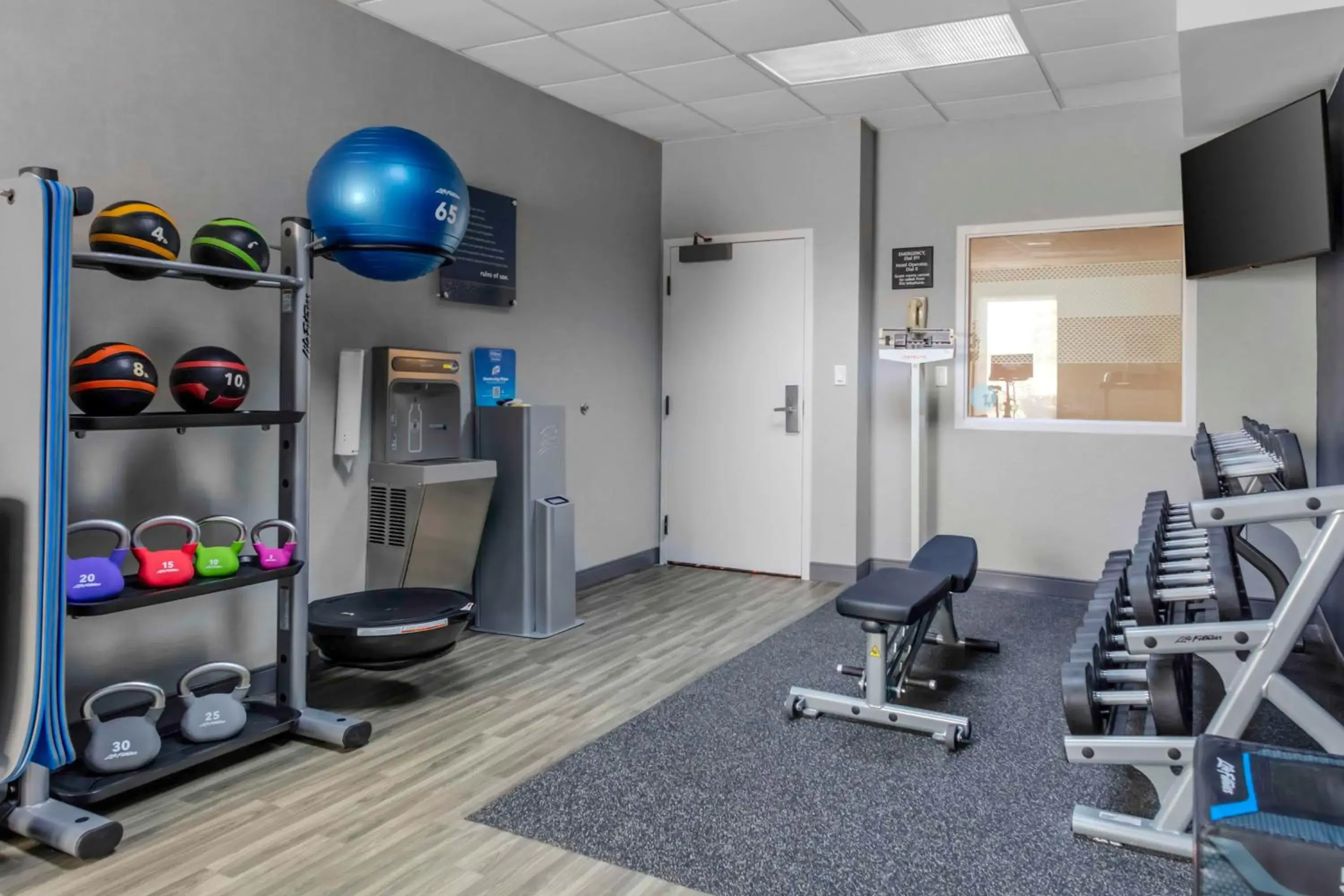 Fitness centre/facilities in Hampton Inn Sarasota I-75 Bee Ridge Fitness centre/facilities in Hampton Inn Sarasota I-75 Bee Ridge