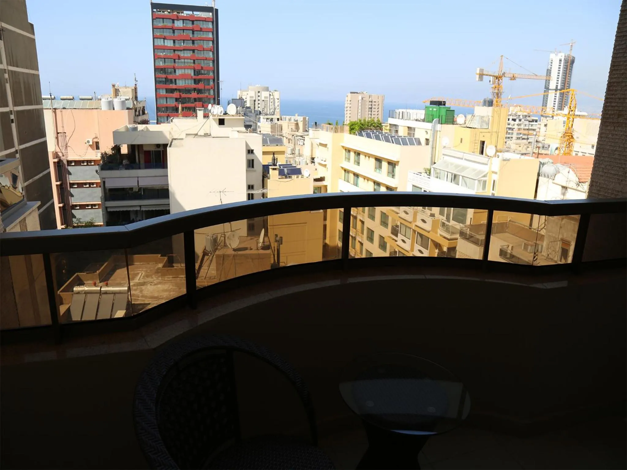 Balcony/Terrace in Midtown Hotel & Suites