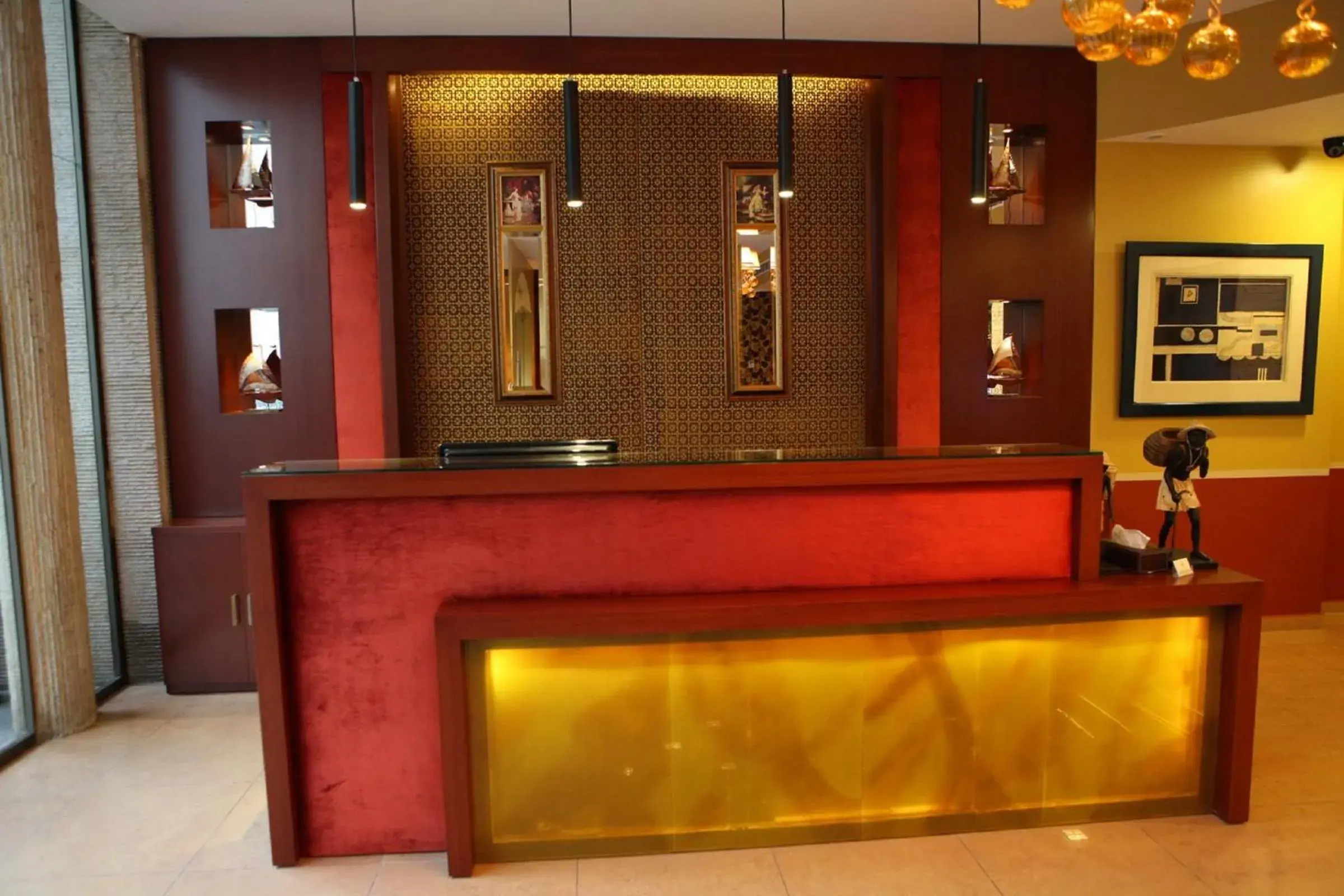 Lobby or reception in Midtown Hotel & Suites Lobby or reception in Midtown Hotel & Suites