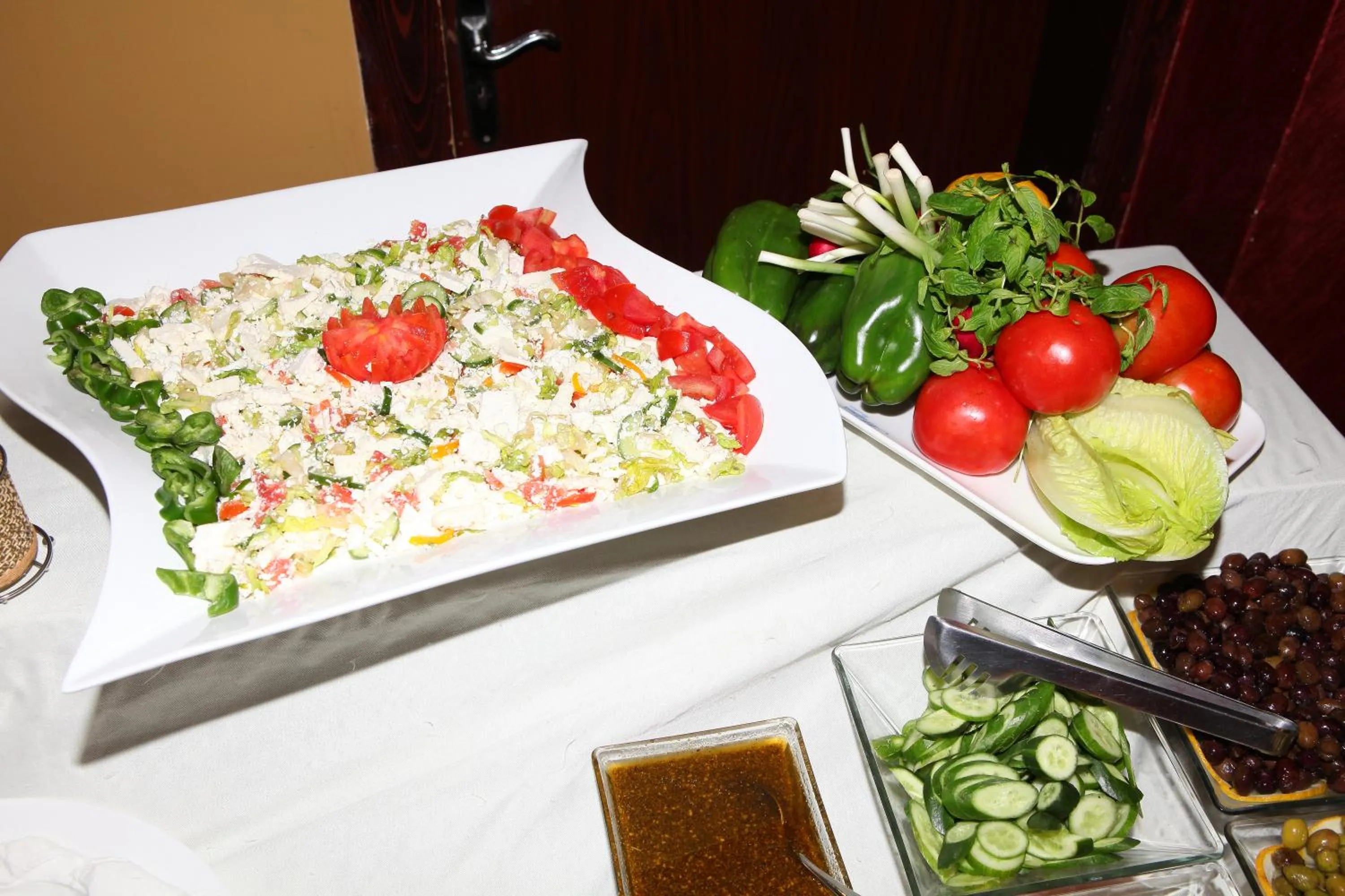 Breakfast in Midtown Hotel & Suites