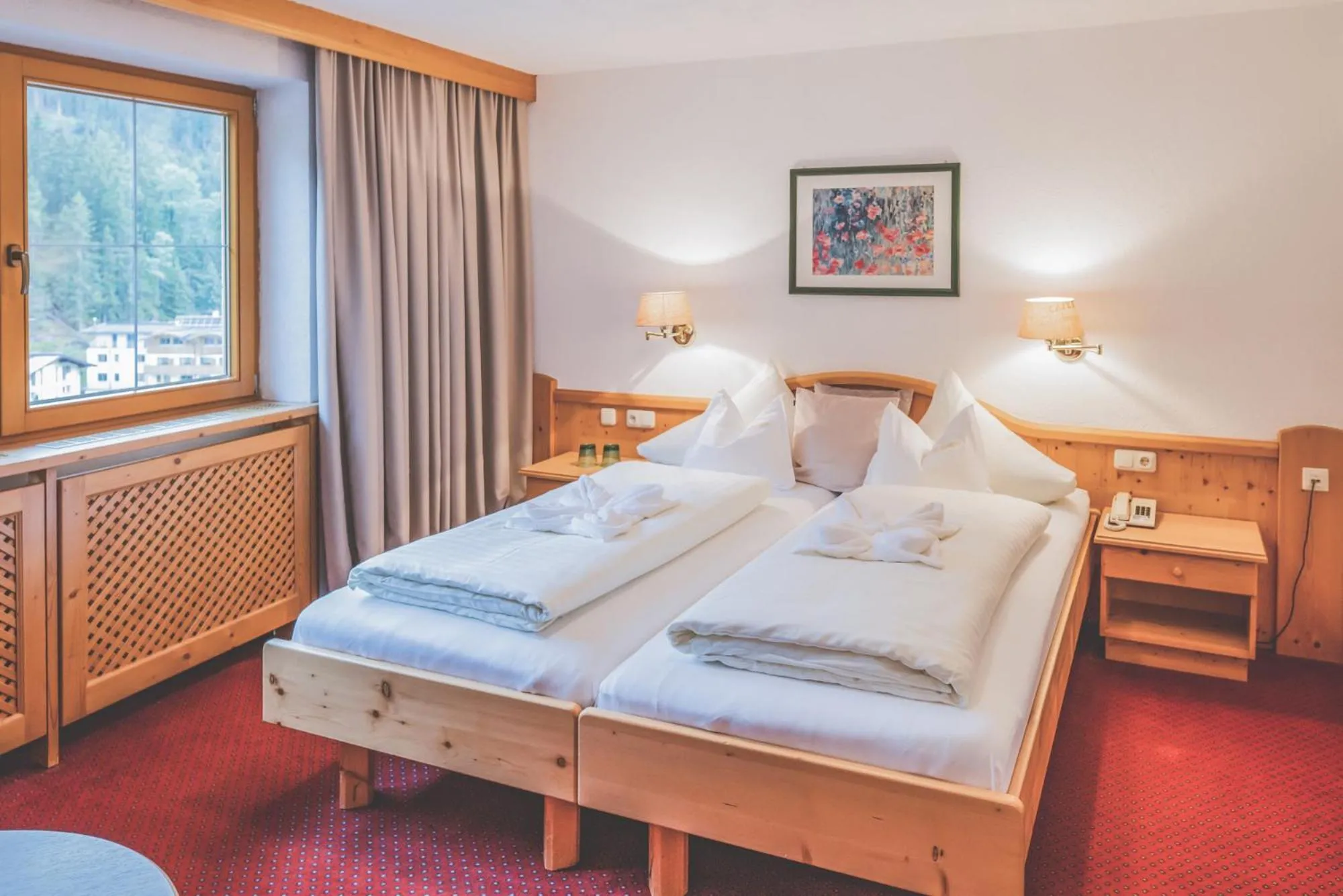 Bedroom, Bed in Kertess