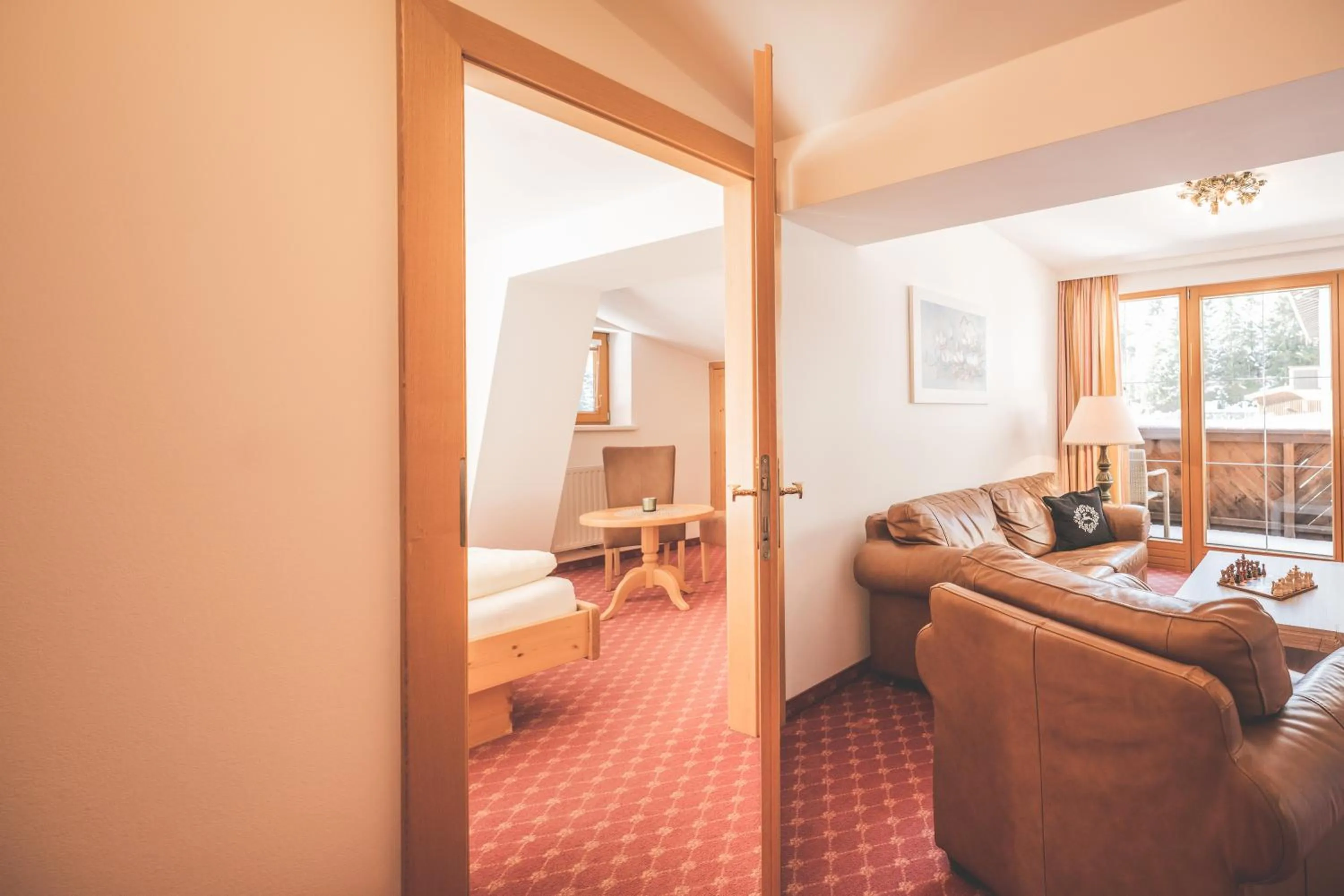 Photo of the whole room, Bed in Kertess