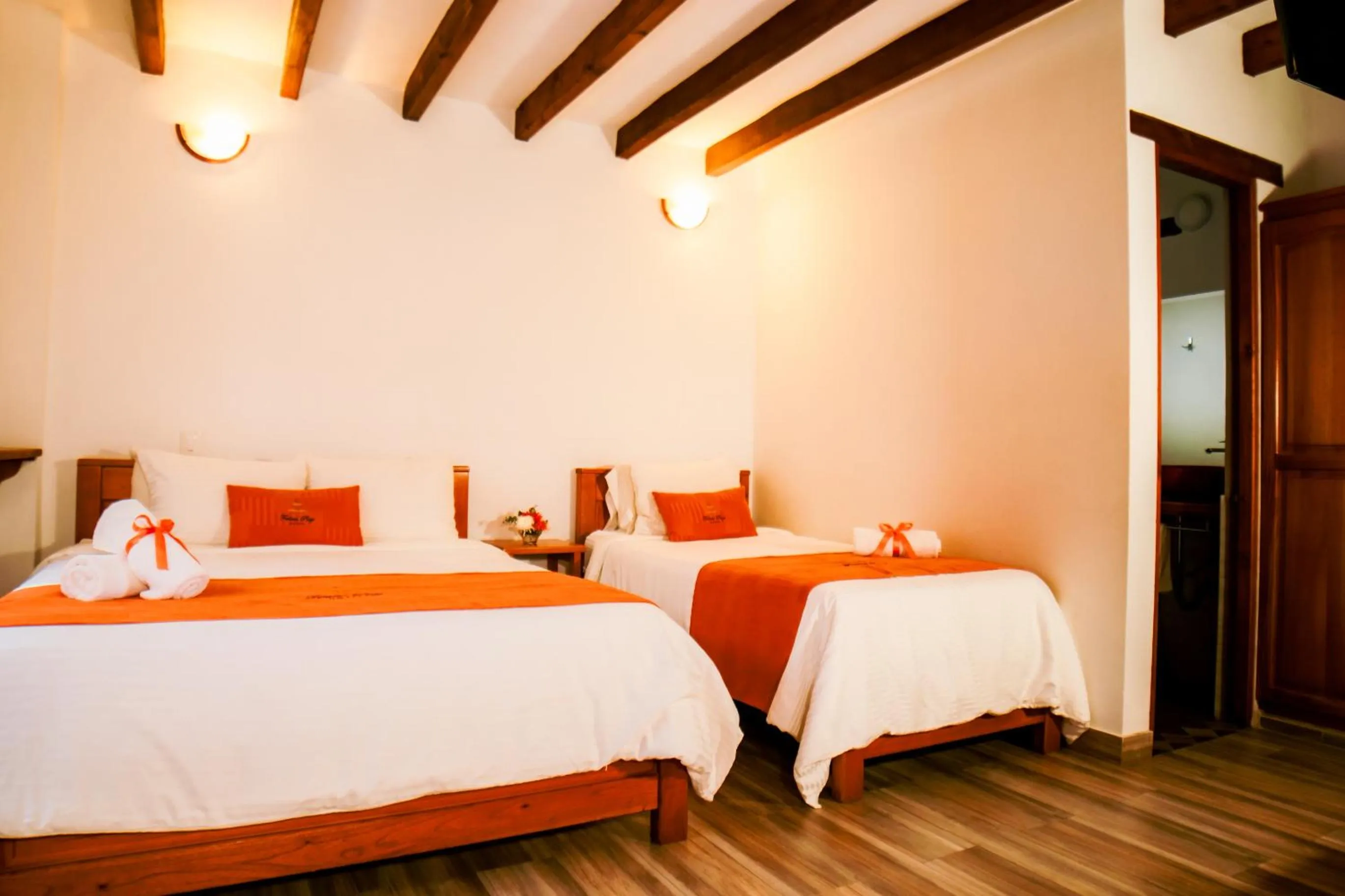 Bed in Fontana Plaza Hotel