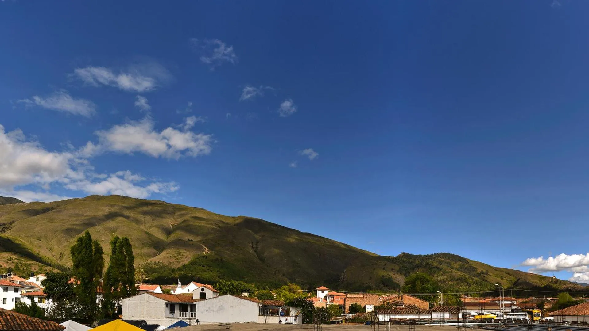 Natural landscape in Fontana Plaza Hotel